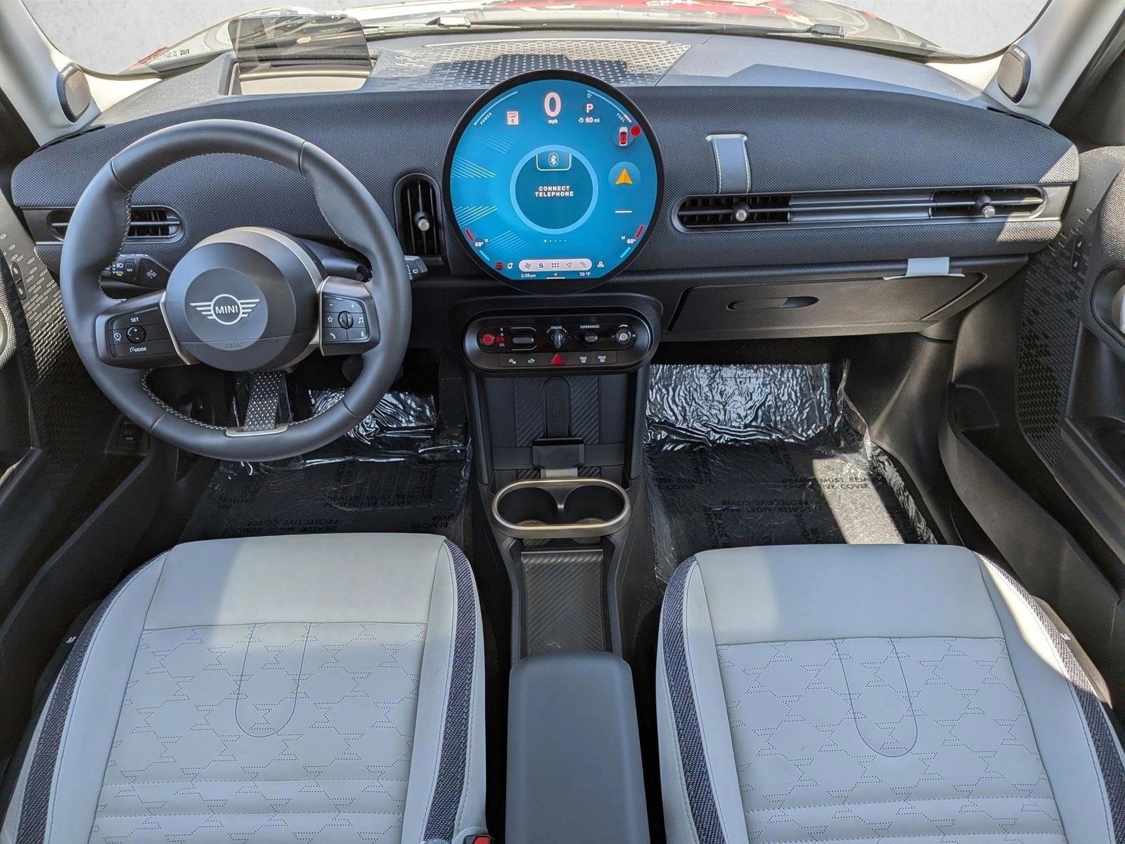 Thumbnail: 2025 MINI Cooper Hardtop - 3