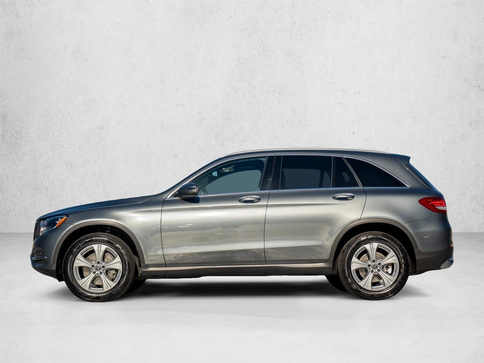 Thumbnail: 2017 Mercedes-Benz GLC - 2