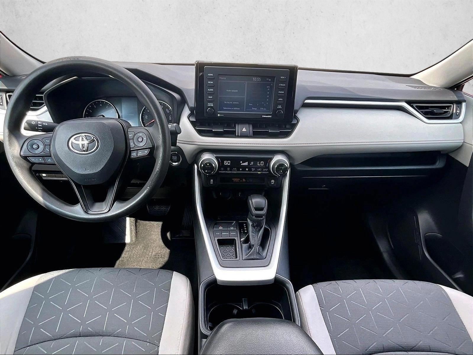 Thumbnail: 2022 Toyota RAV4 - 4