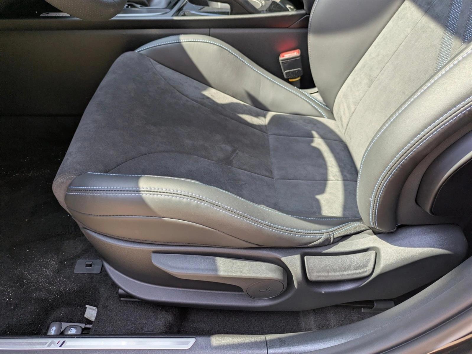 Thumbnail: 2026 Hyundai Elantra - 4