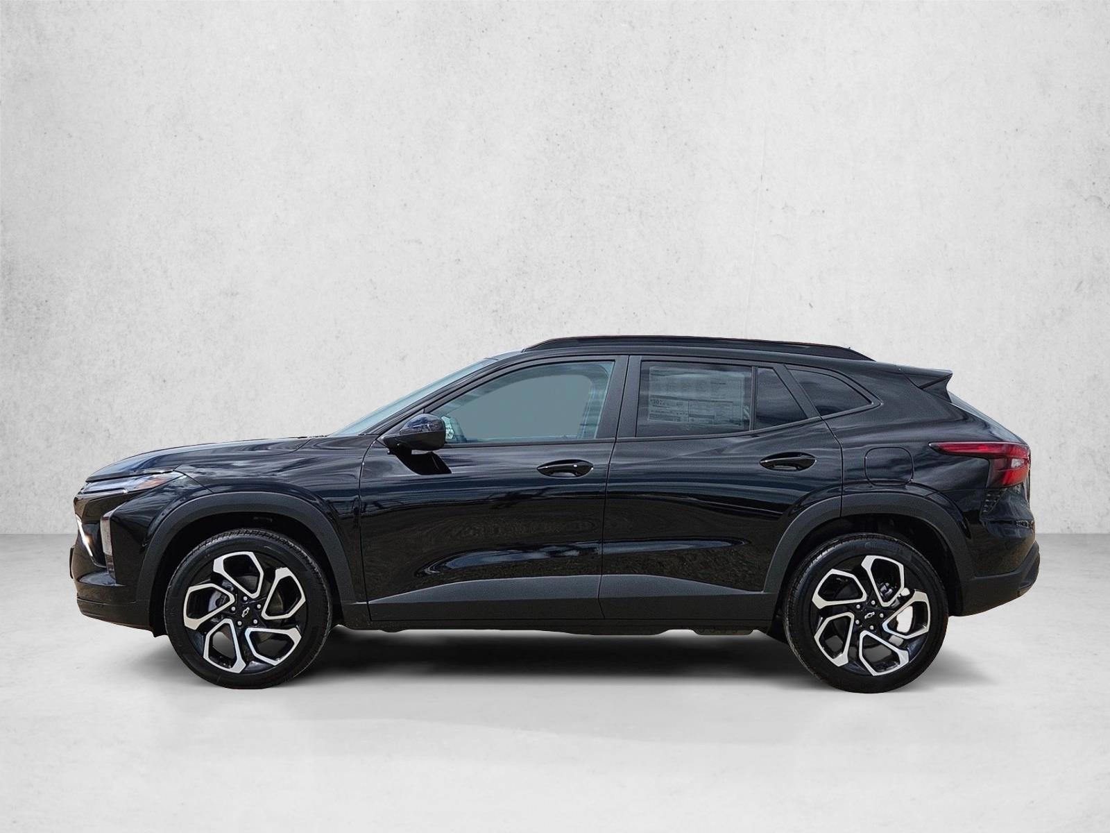 Thumbnail: 2026 Chevrolet Trax - 2