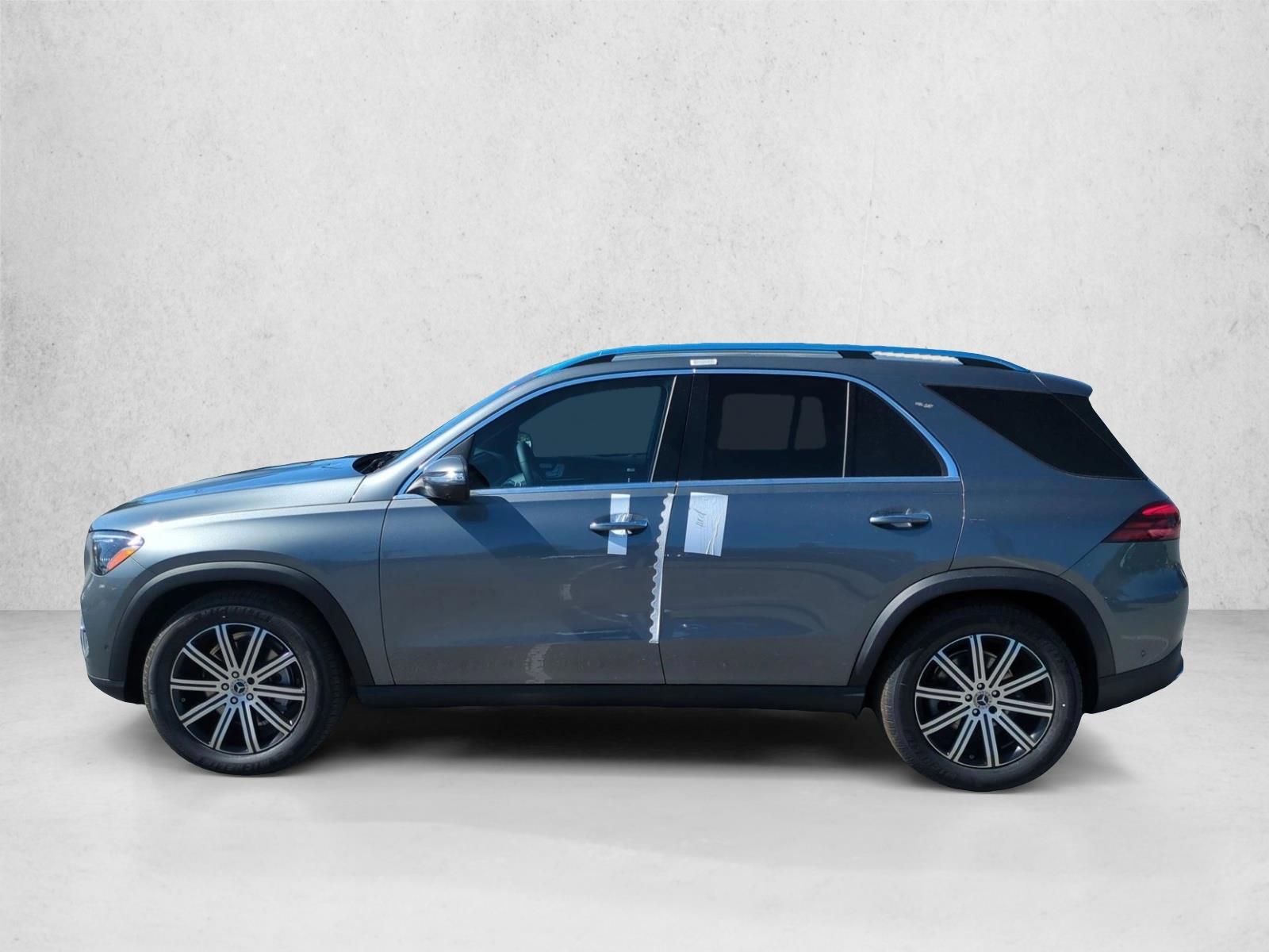 Thumbnail: 2026 Mercedes-Benz GLE - 2