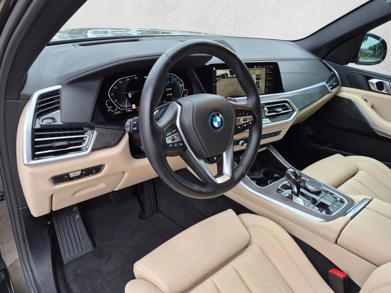 Thumbnail: 2022 BMW X5 - 3
