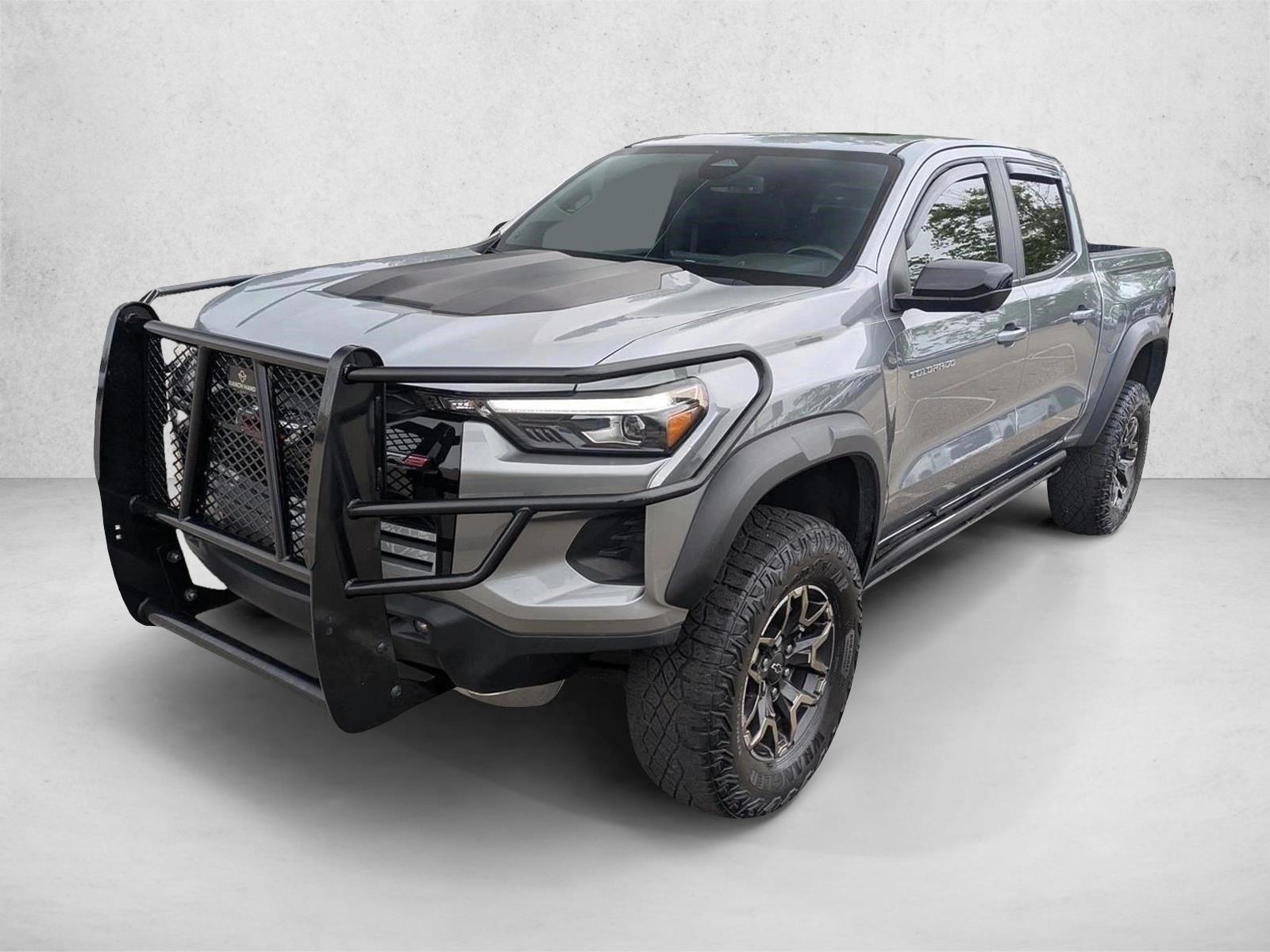 Thumbnail: 2023 Chevrolet Colorado - 1