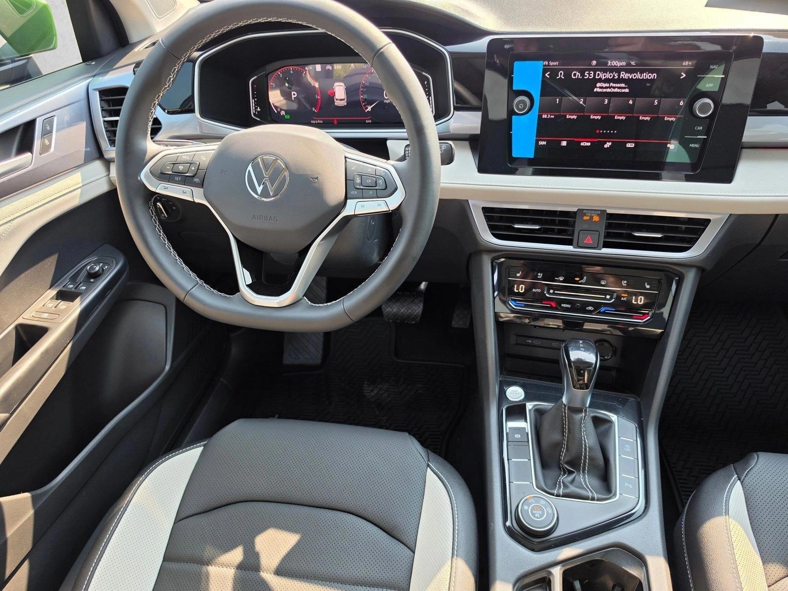 Thumbnail: 2026 Volkswagen Taos - 5