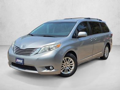 2015 Toyota Sienna XLE -
                  Frisco, TX
