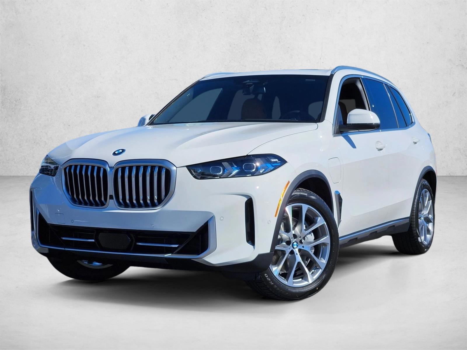 Thumbnail: 2026 BMW X5 - 1