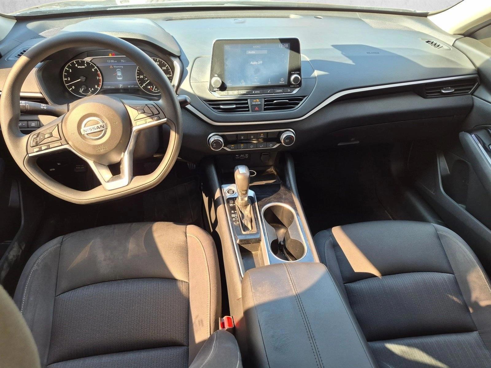 Thumbnail: 2021 Nissan Altima - 3