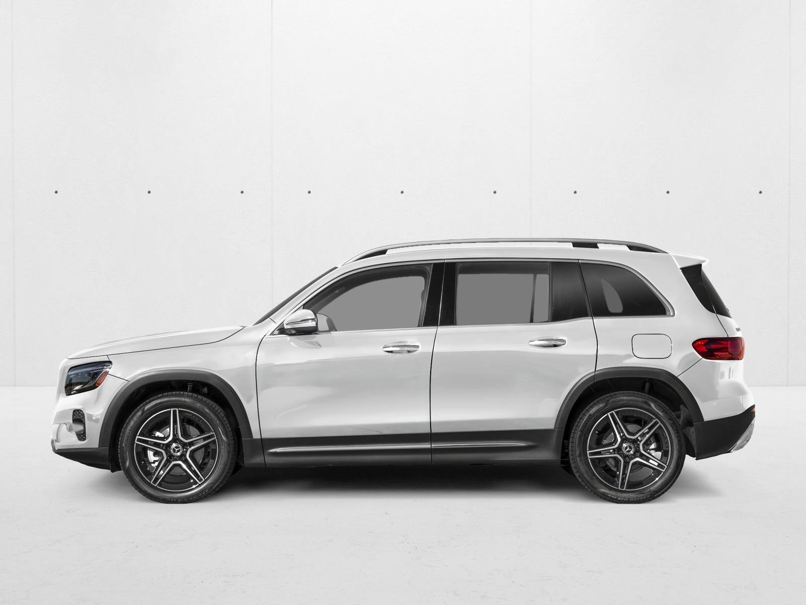 Thumbnail: 2026 Mercedes-Benz GLB - 2