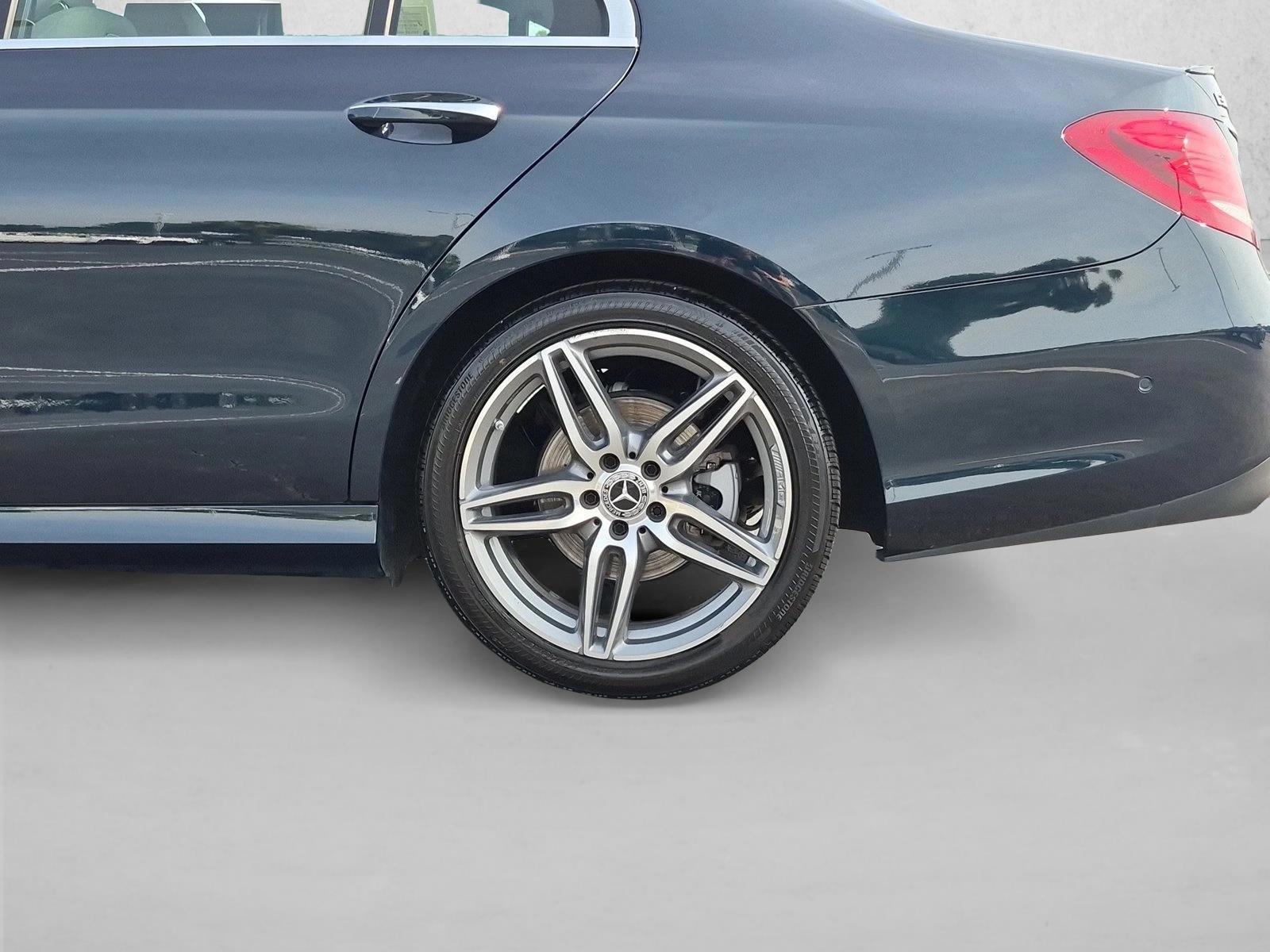 2018 Mercedes-Benz E-Class E300 - Photo 26