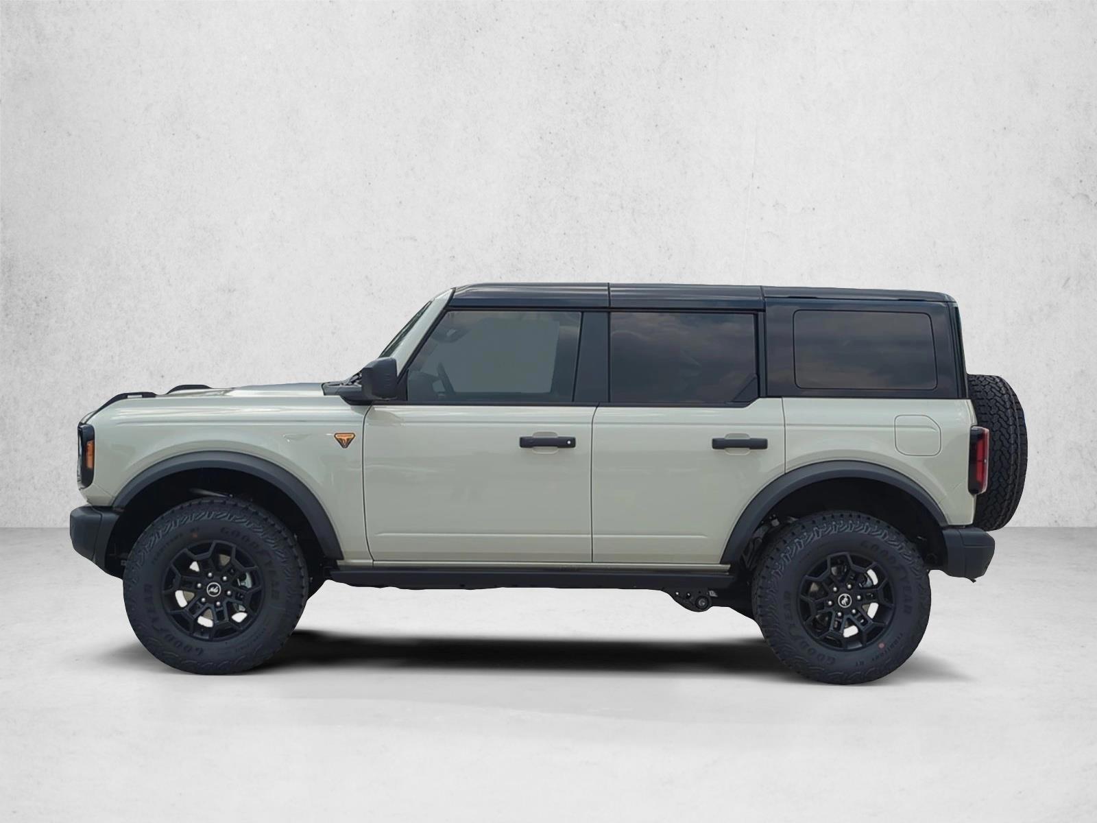 Thumbnail: 2026 Ford Bronco - 2