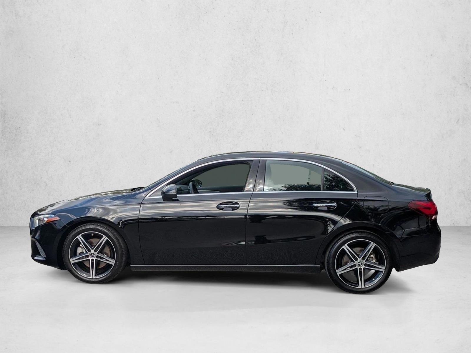 Thumbnail: 2022 Mercedes-Benz A-Class - 2