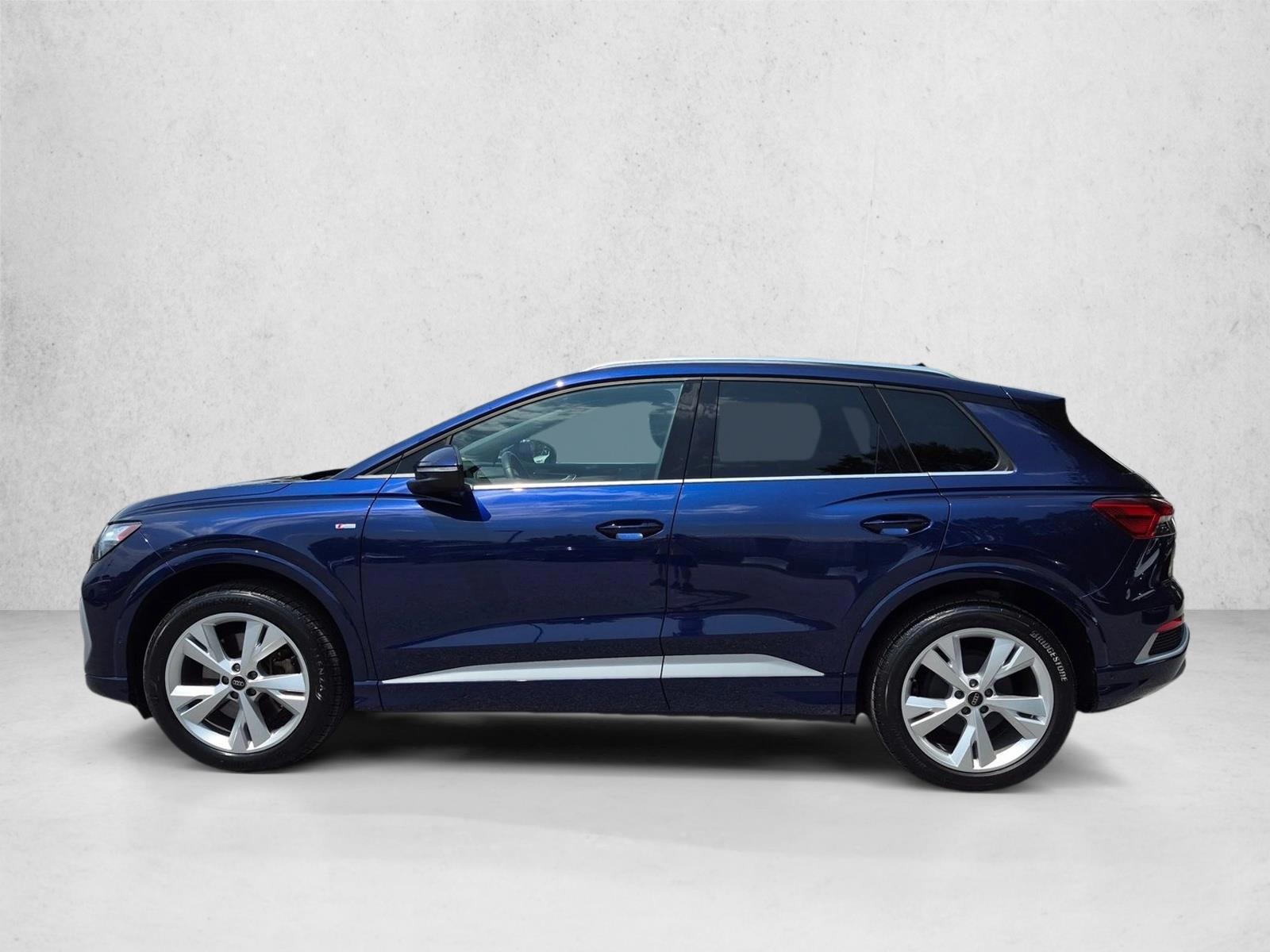 Thumbnail: 2023 Audi Q4 e-tron - 2