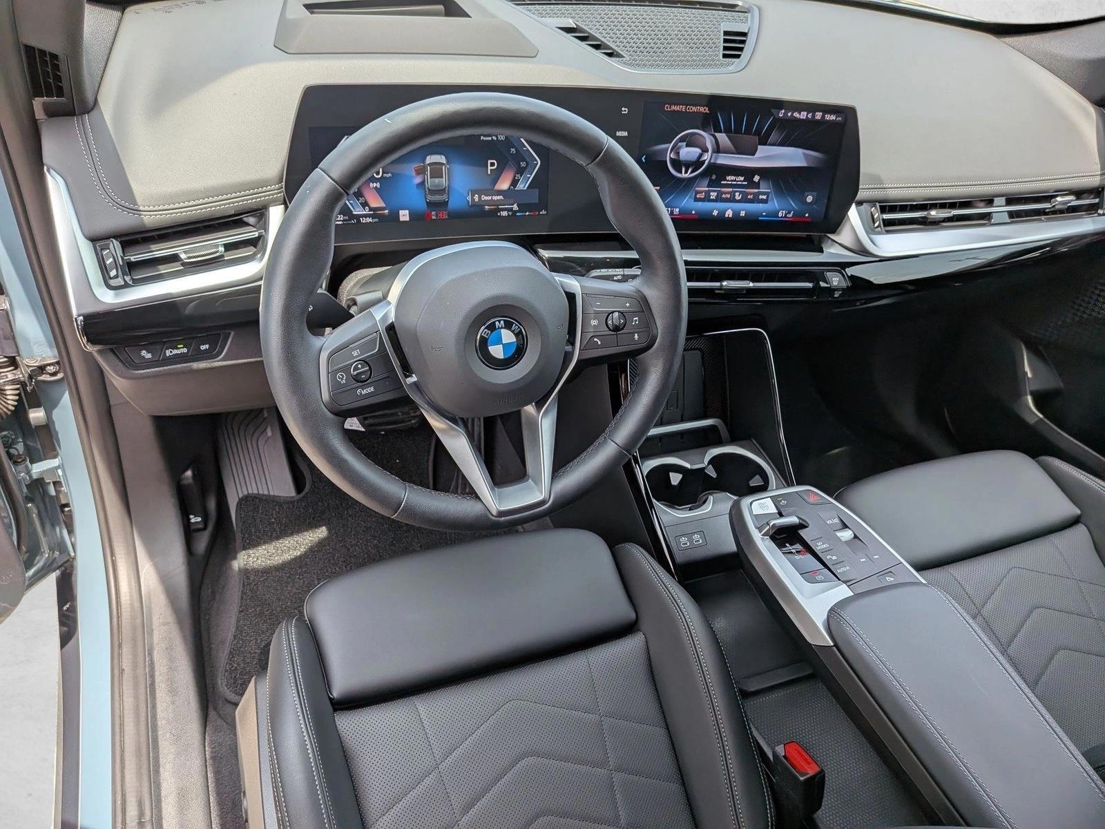 Thumbnail: 2026 BMW X1 - 3