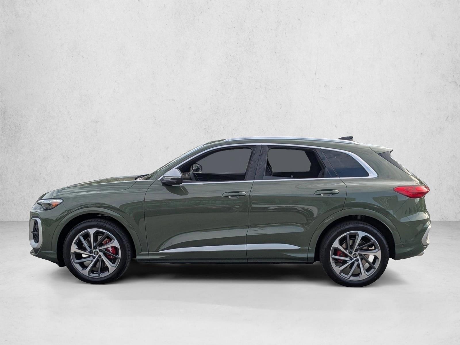 Thumbnail: 2026 Audi SQ5 - 2