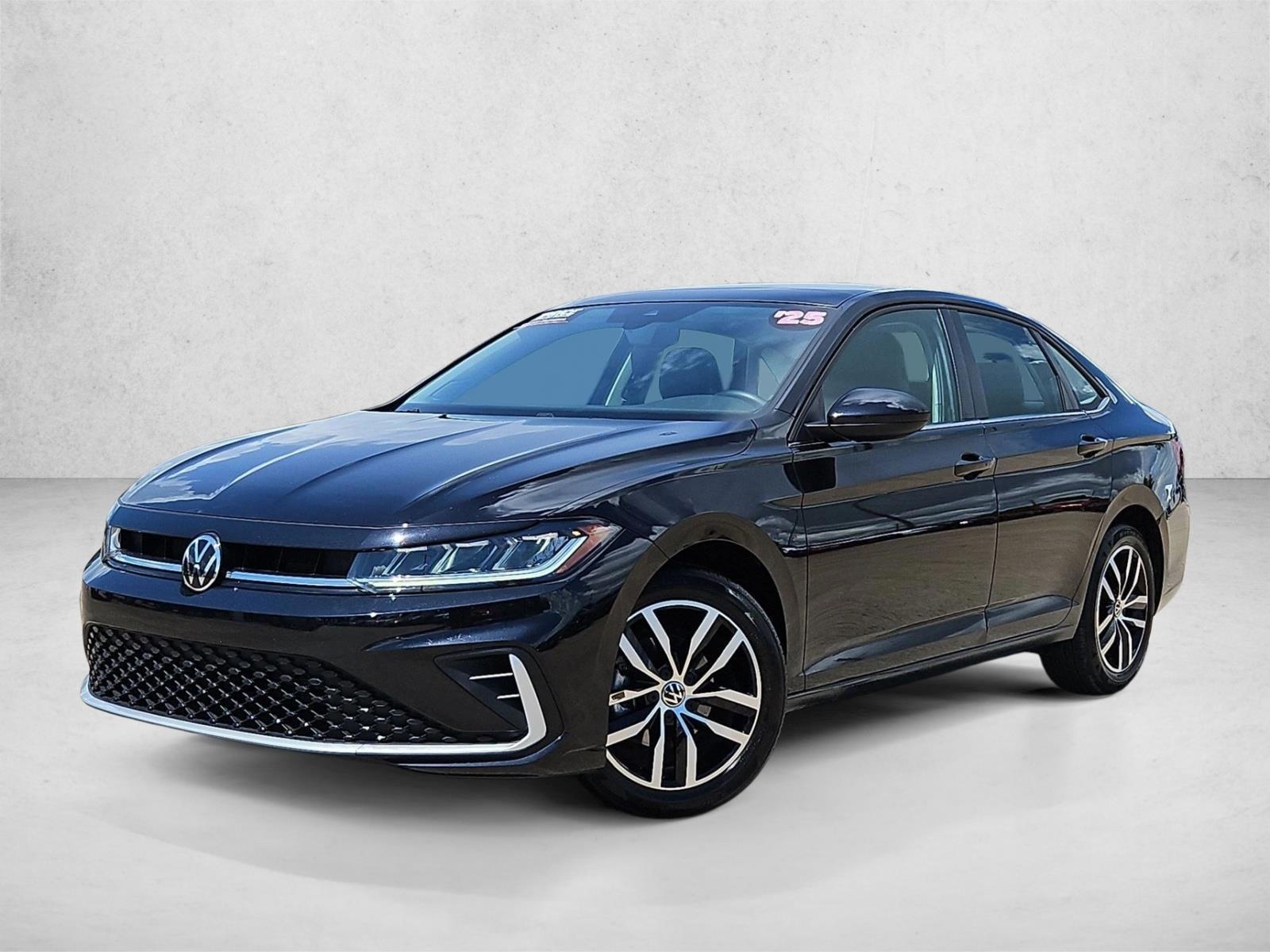 Thumbnail: 2025 Volkswagen Jetta - 1