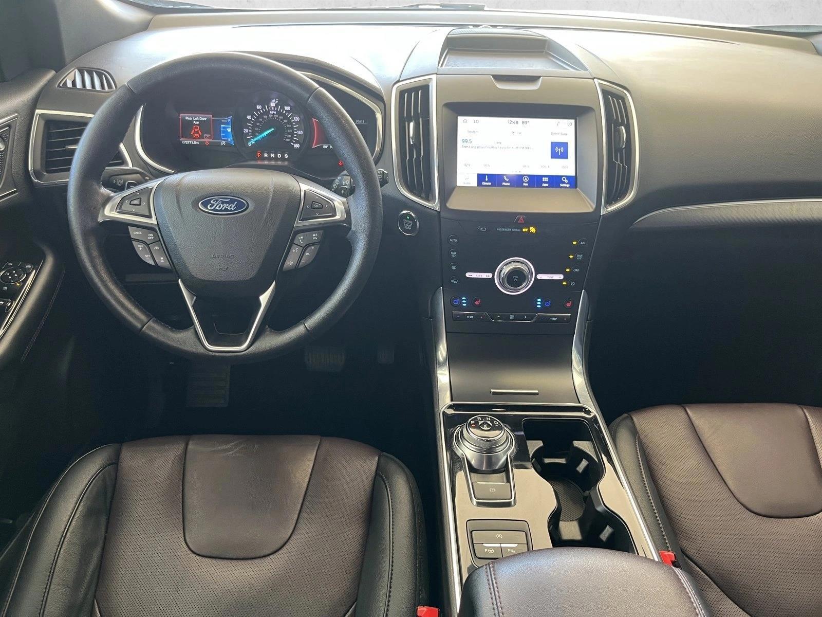 Thumbnail: 2020 Ford Edge - 3