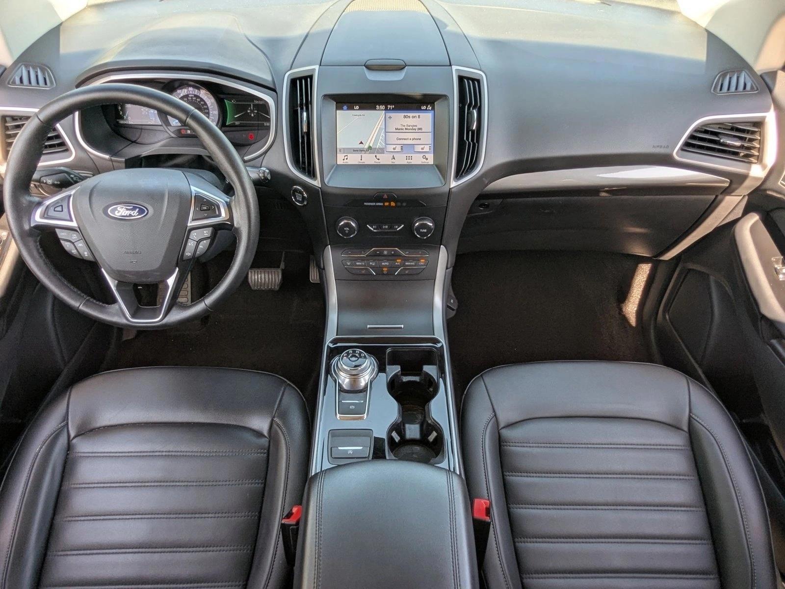 Thumbnail: 2019 Ford Edge - 4