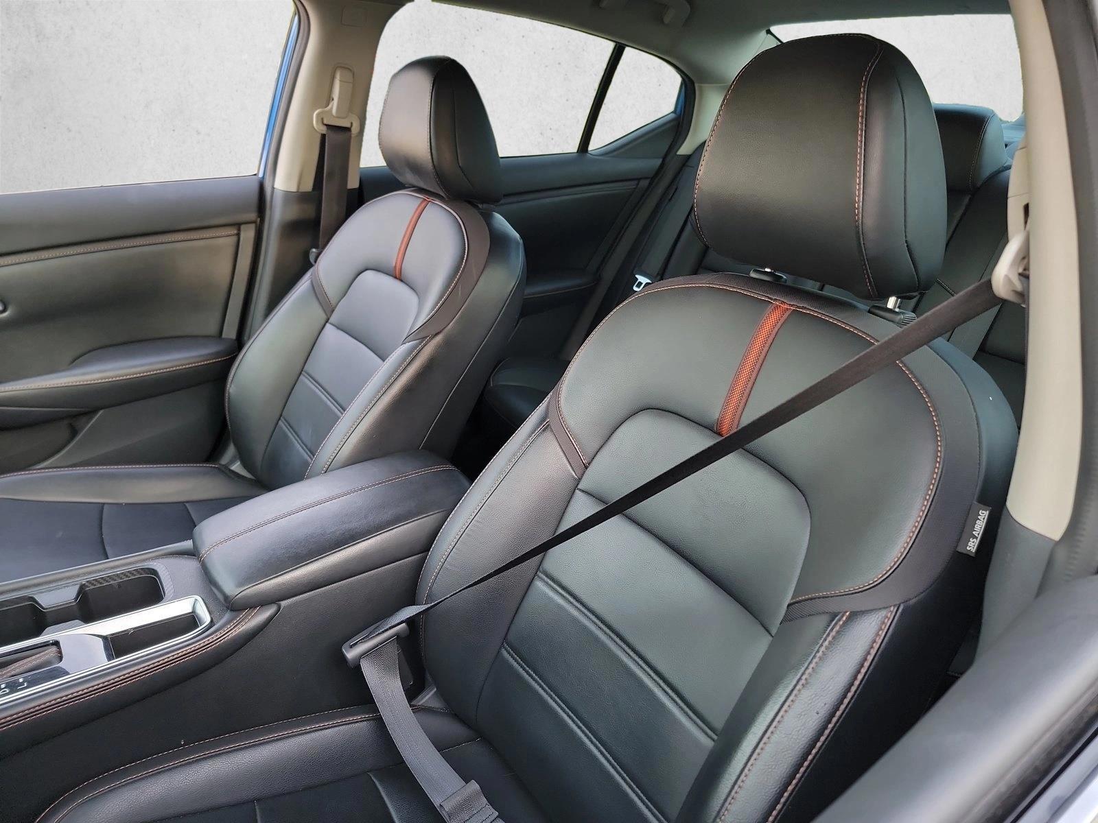 Thumbnail: 2021 Nissan Sentra - 4
