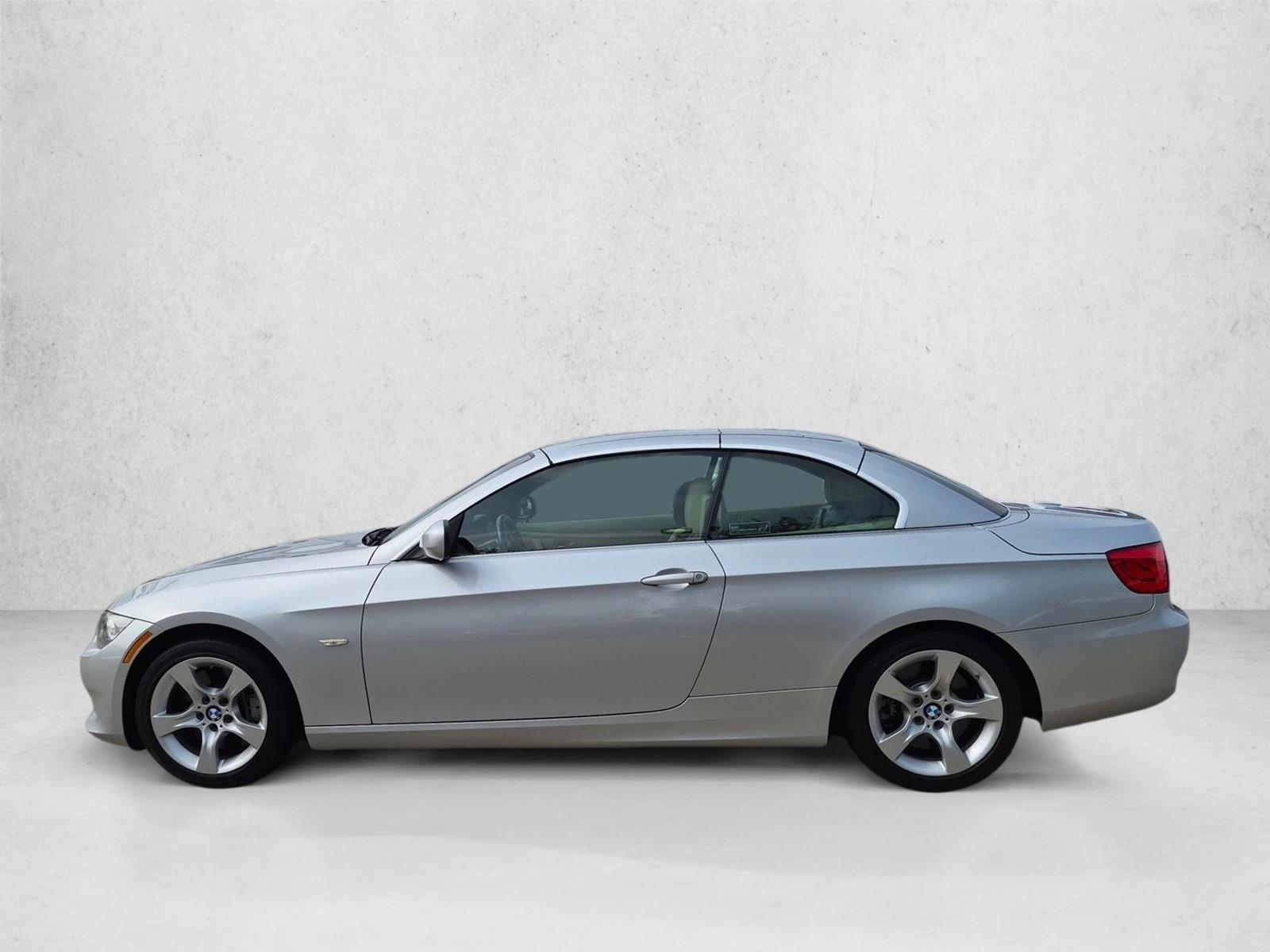 Thumbnail: 2012 BMW 3 Series - 2