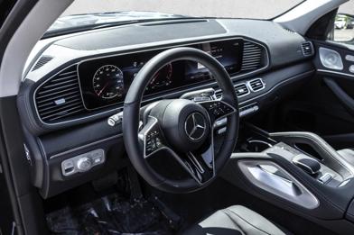 2026 Mercedes-Benz GLS