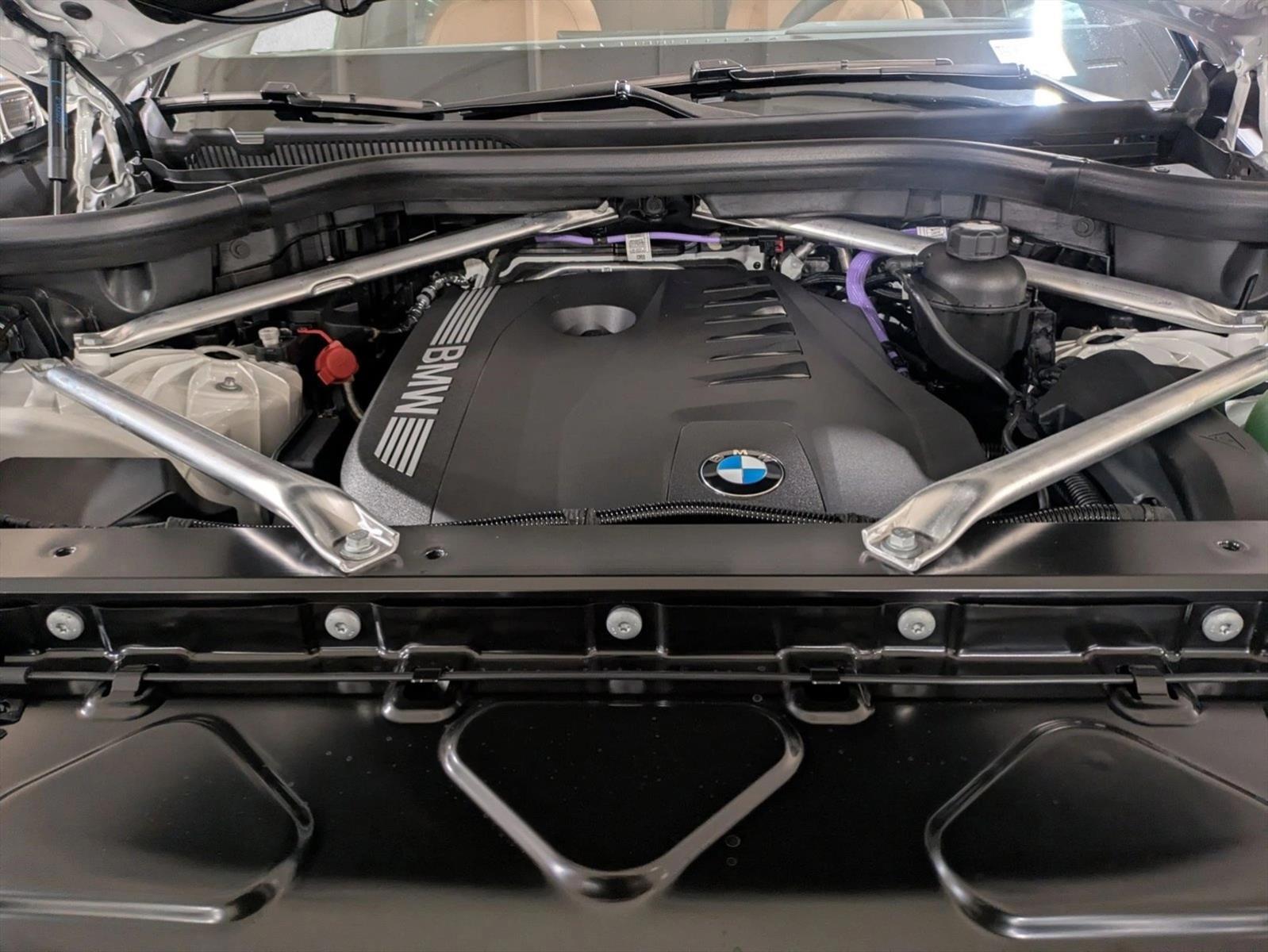 2026 BMW X5 40i - Photo 18