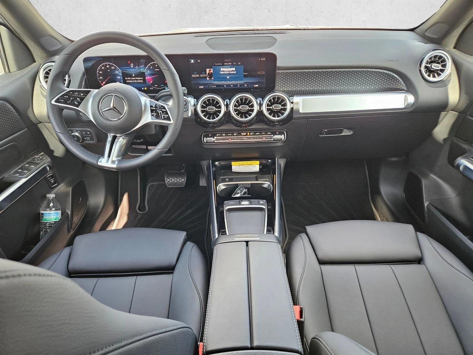 Thumbnail: 2026 Mercedes-Benz GLB - 4