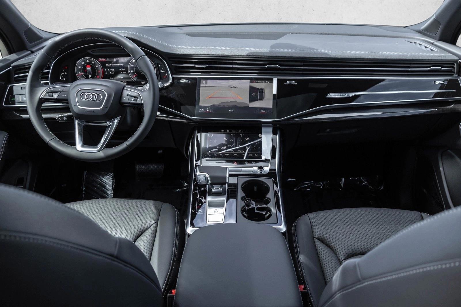 Thumbnail: 2026 Audi Q7 - 4
