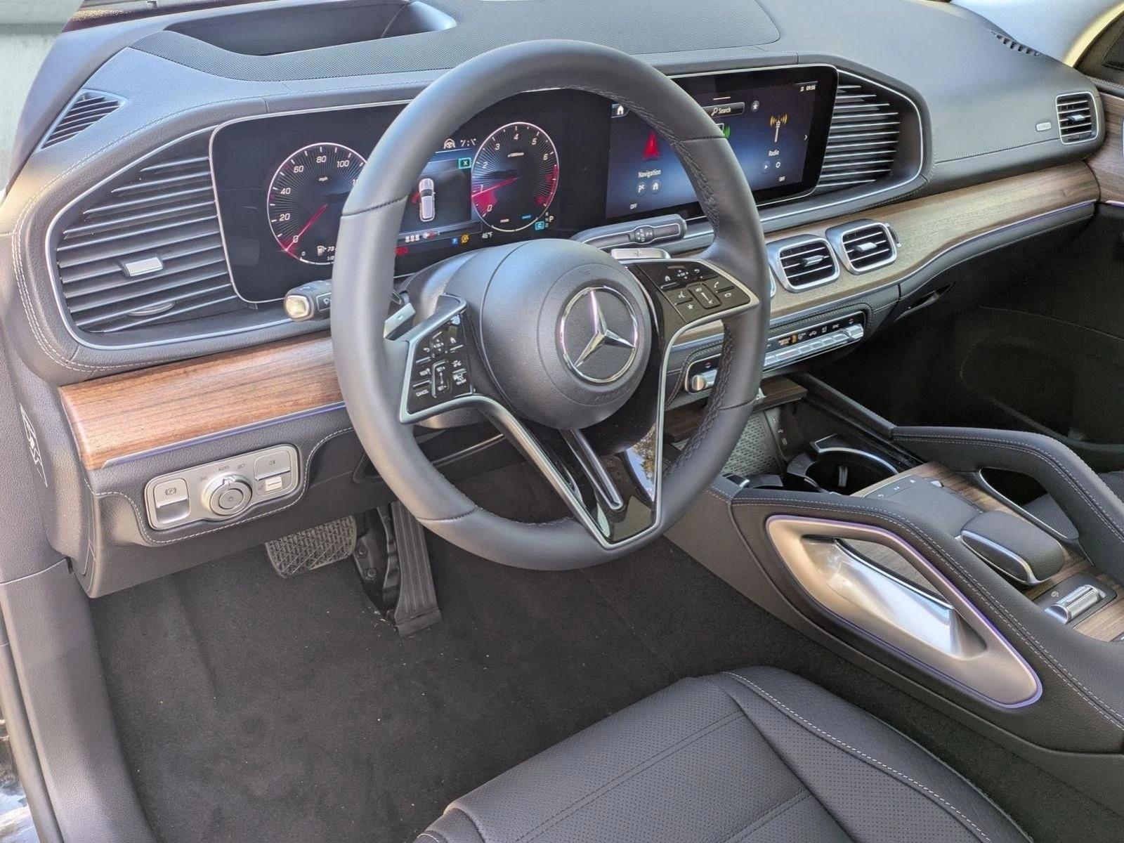Thumbnail: 2026 Mercedes-Benz GLE - 3