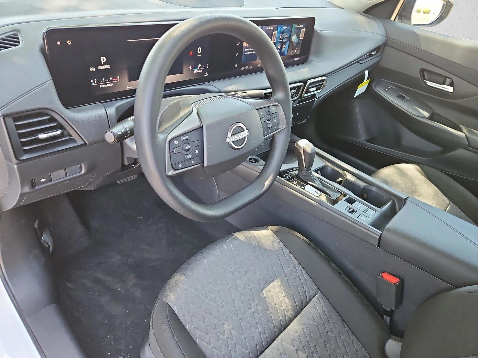 Thumbnail: 2026 Nissan Sentra - 3
