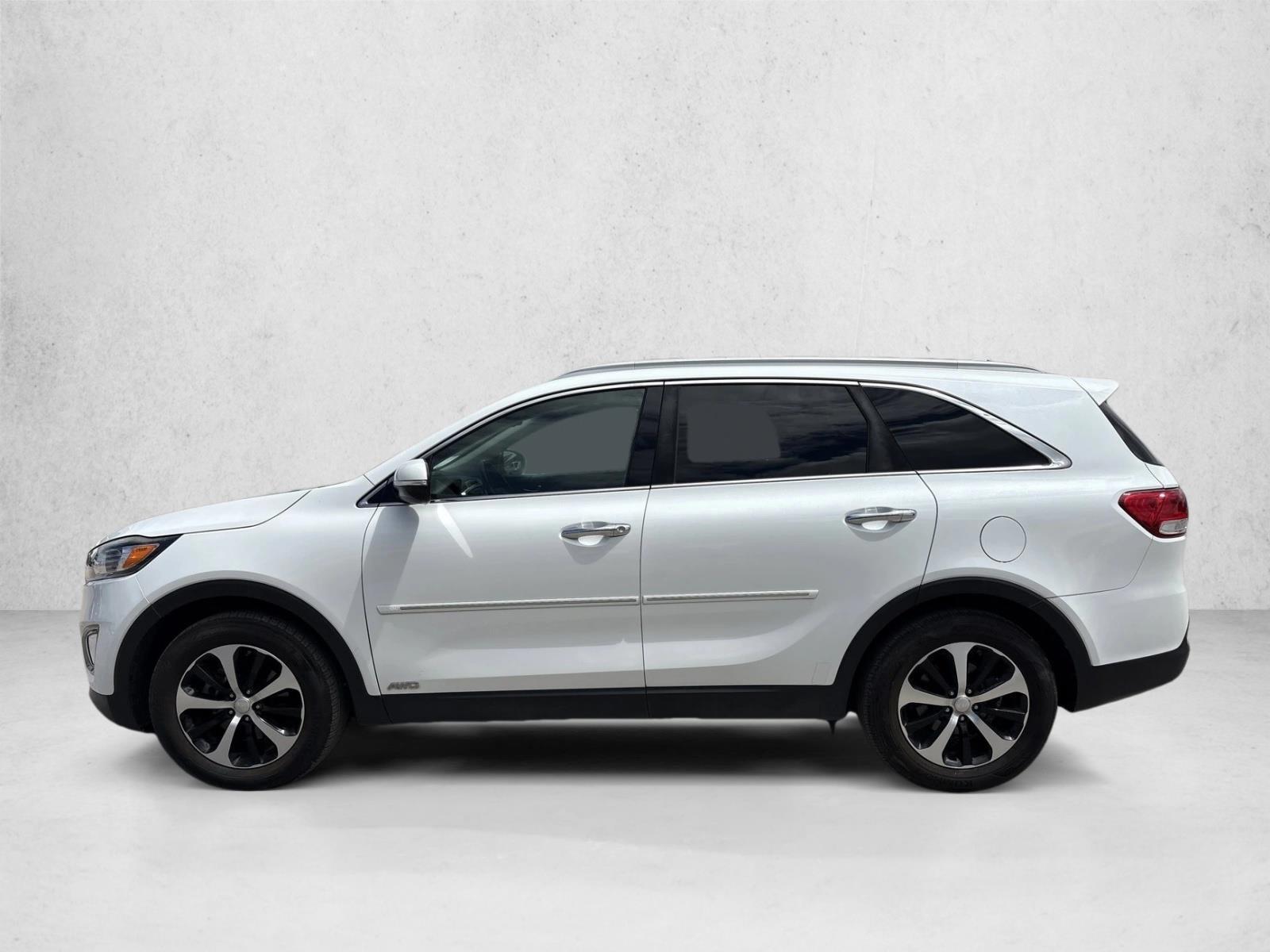 Thumbnail: 2016 Kia Sorento - 2