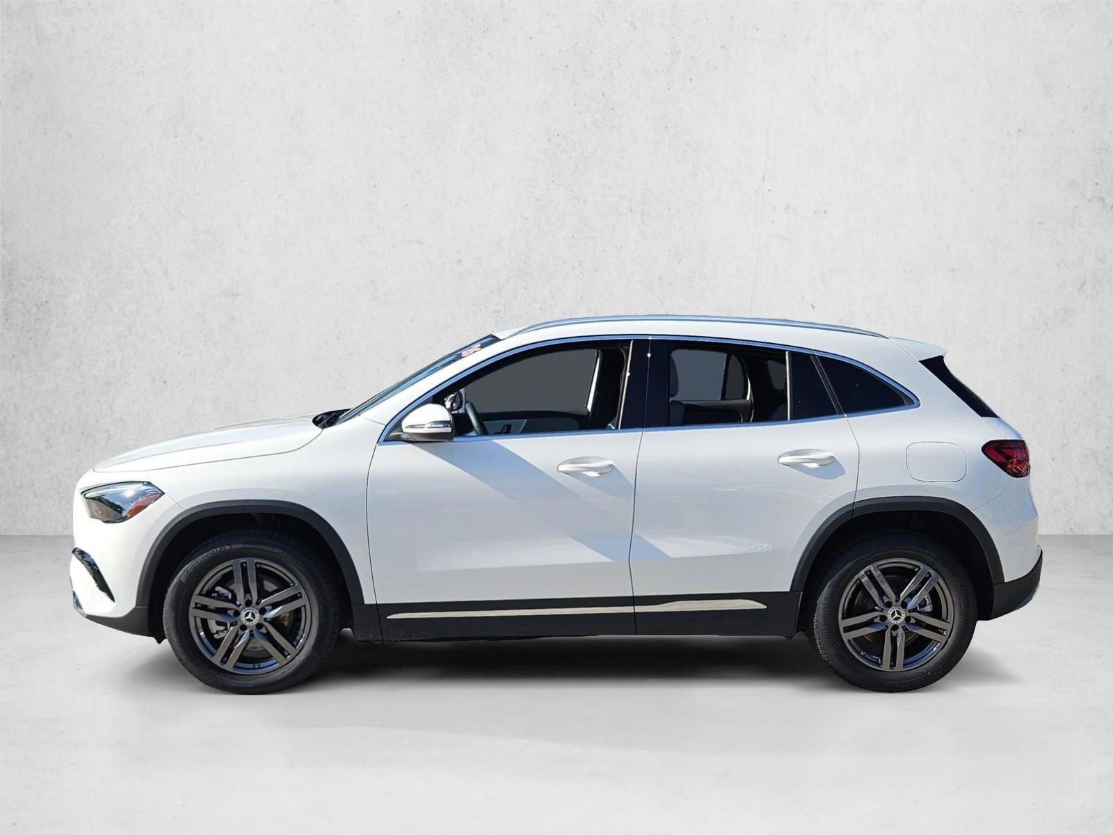 Thumbnail: 2026 Mercedes-Benz GLA - 2