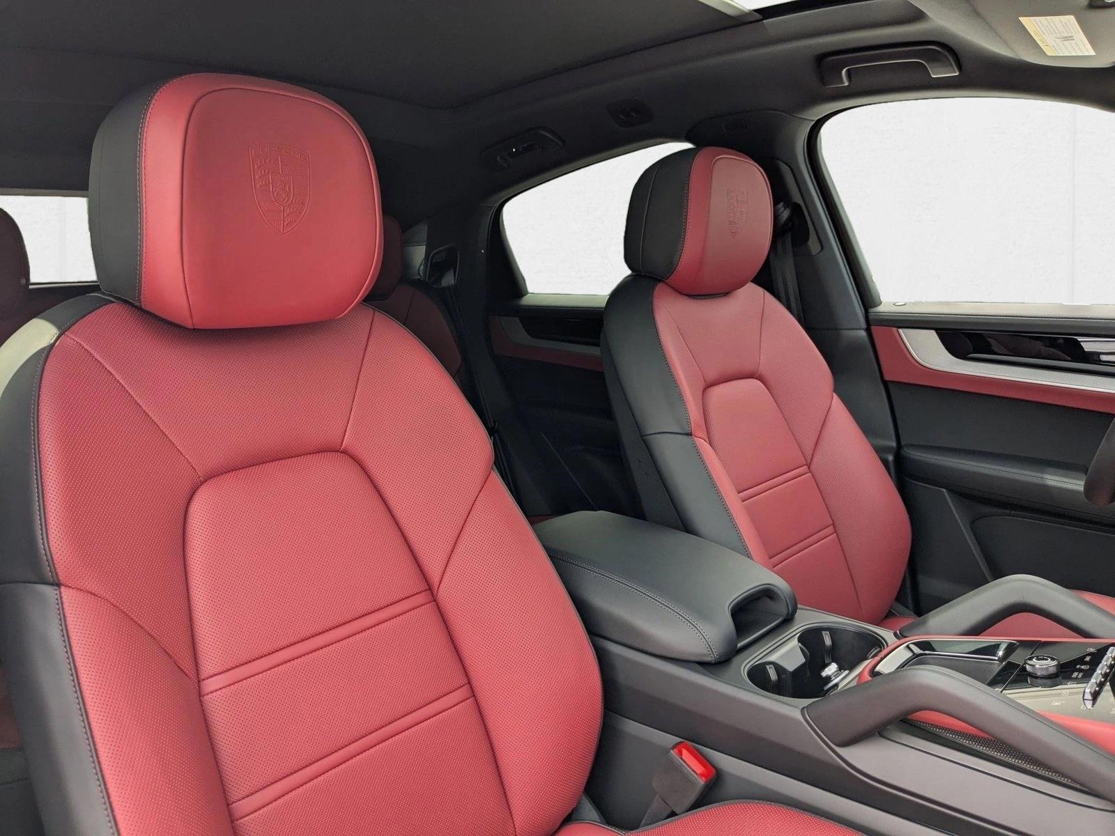 2026 Porsche Cayenne Coup E-Hybrid - Photo 26
