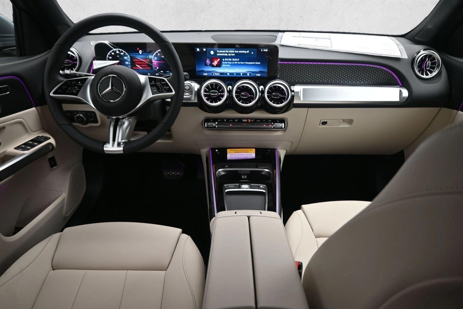Thumbnail: 2026 Mercedes-Benz GLB - 3