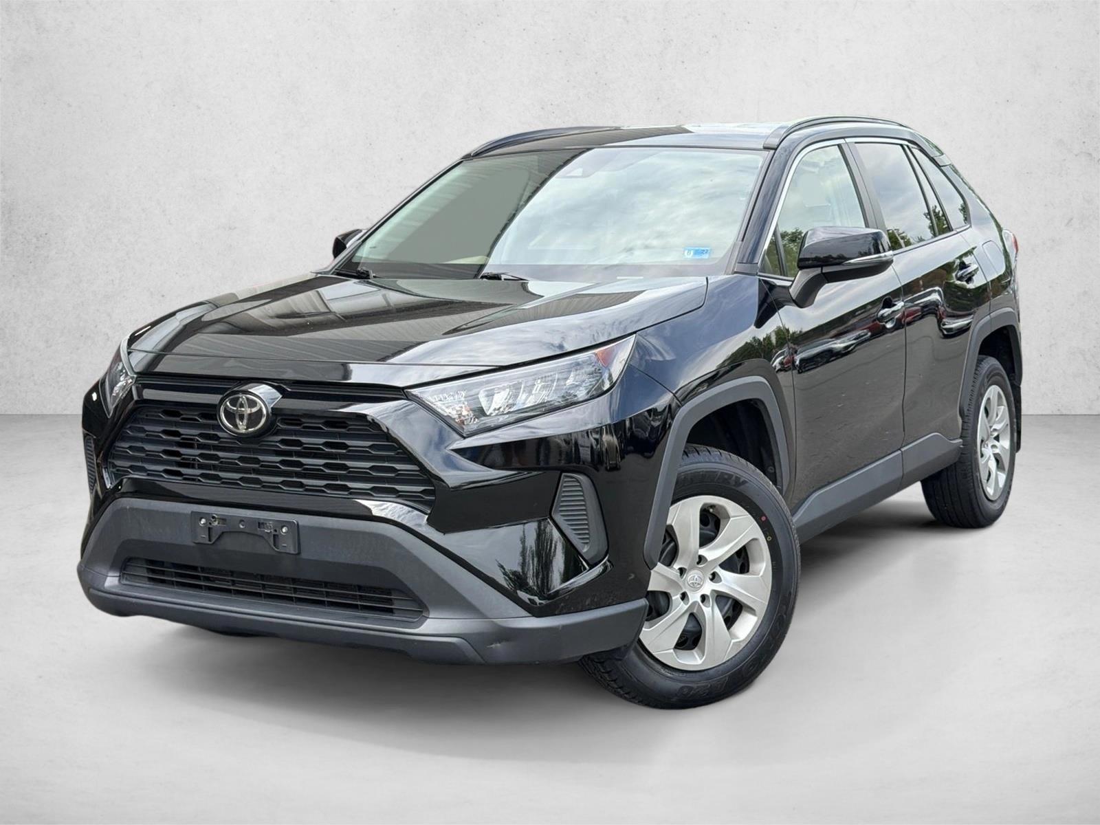 Thumbnail: 2021 Toyota RAV4 - 1