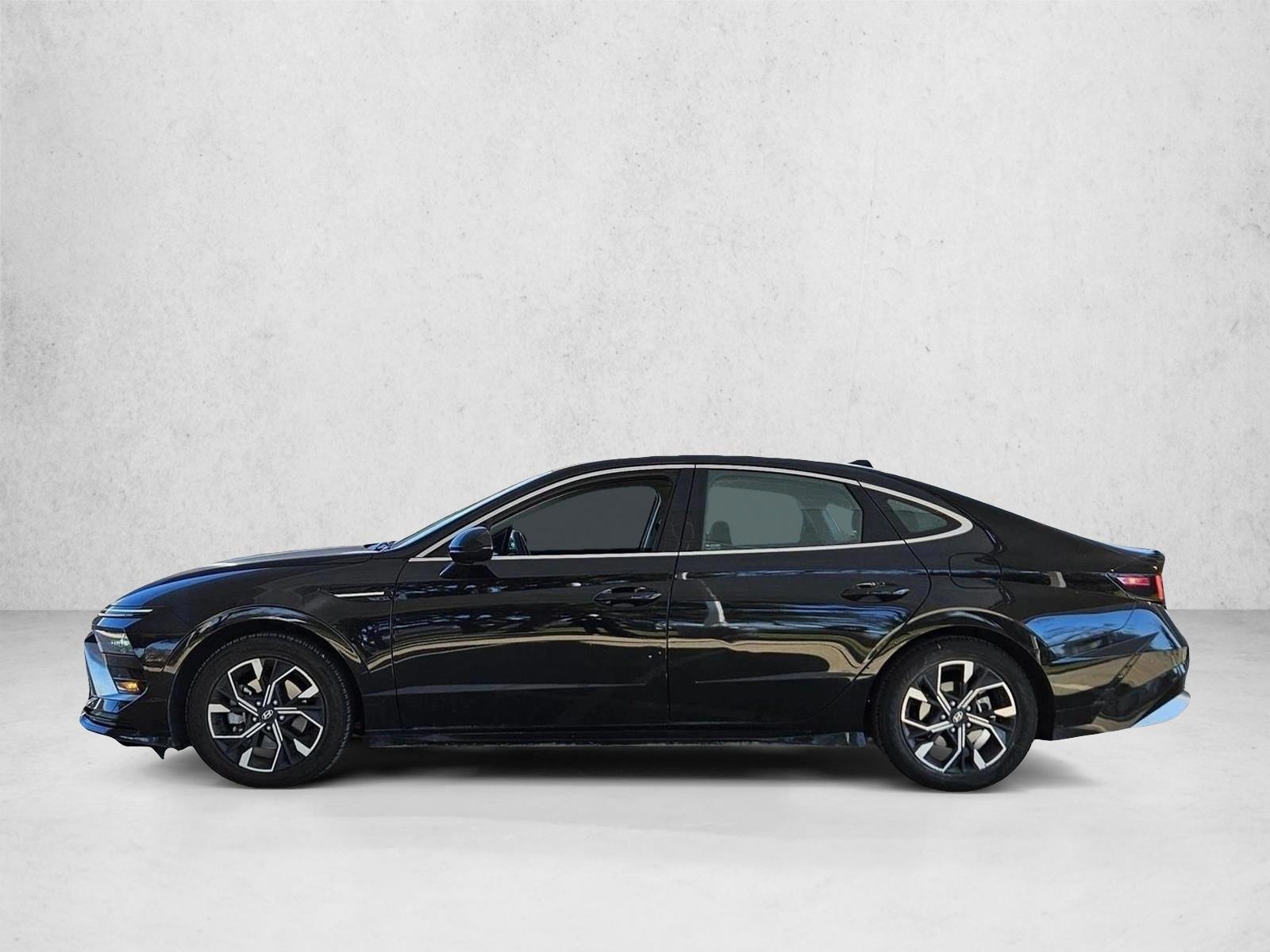 Thumbnail: 2024 Hyundai Sonata - 3