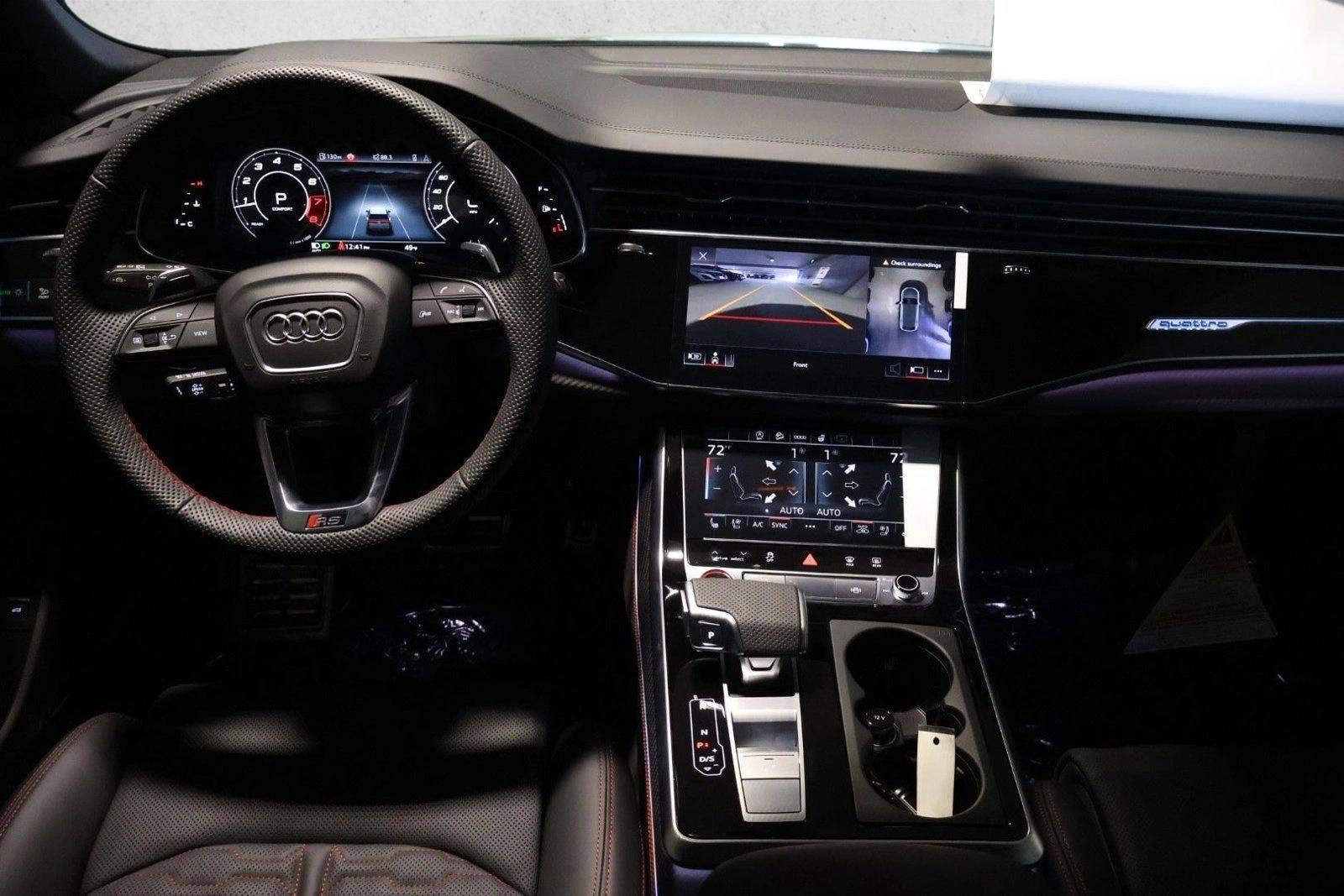 Thumbnail: 2026 Audi RS Q8 - 4