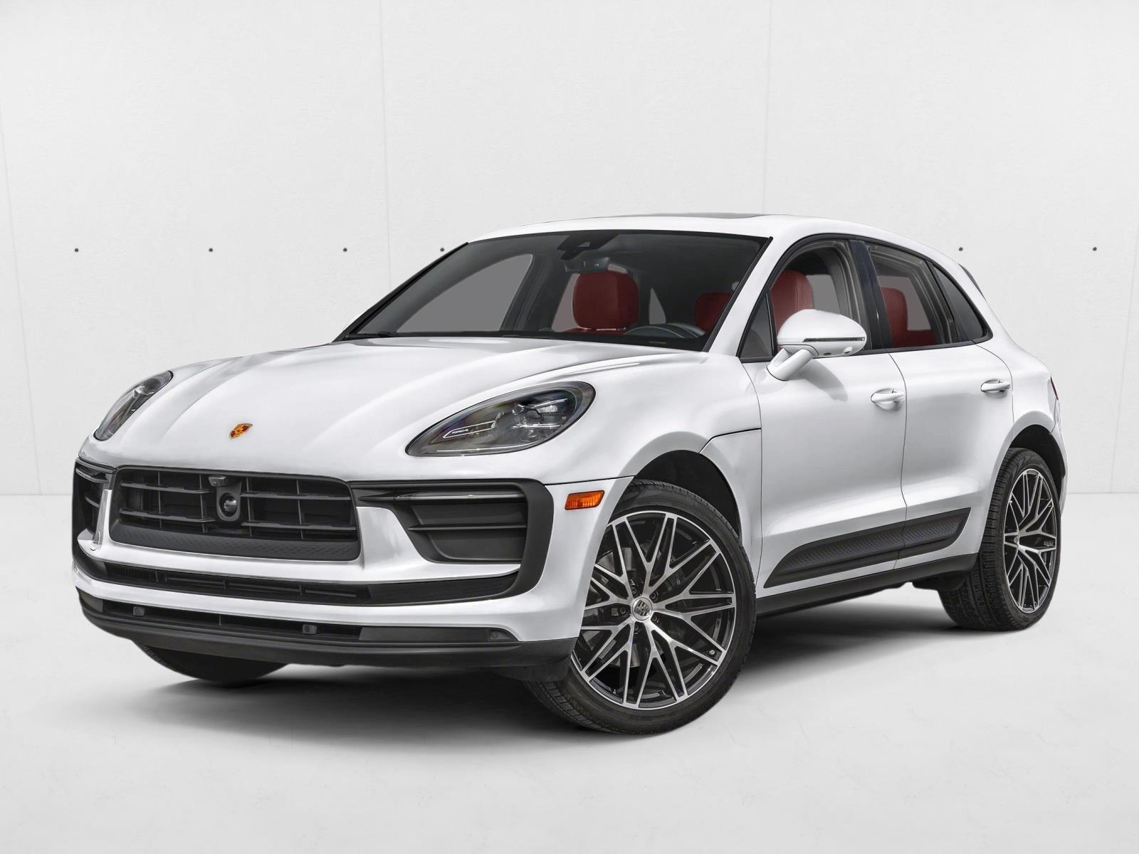 2025 Porsche Macan's photo
