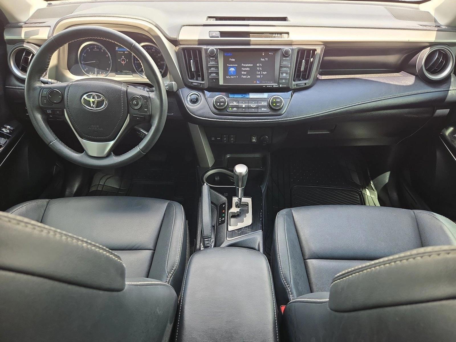 Thumbnail: 2017 Toyota RAV4 - 3