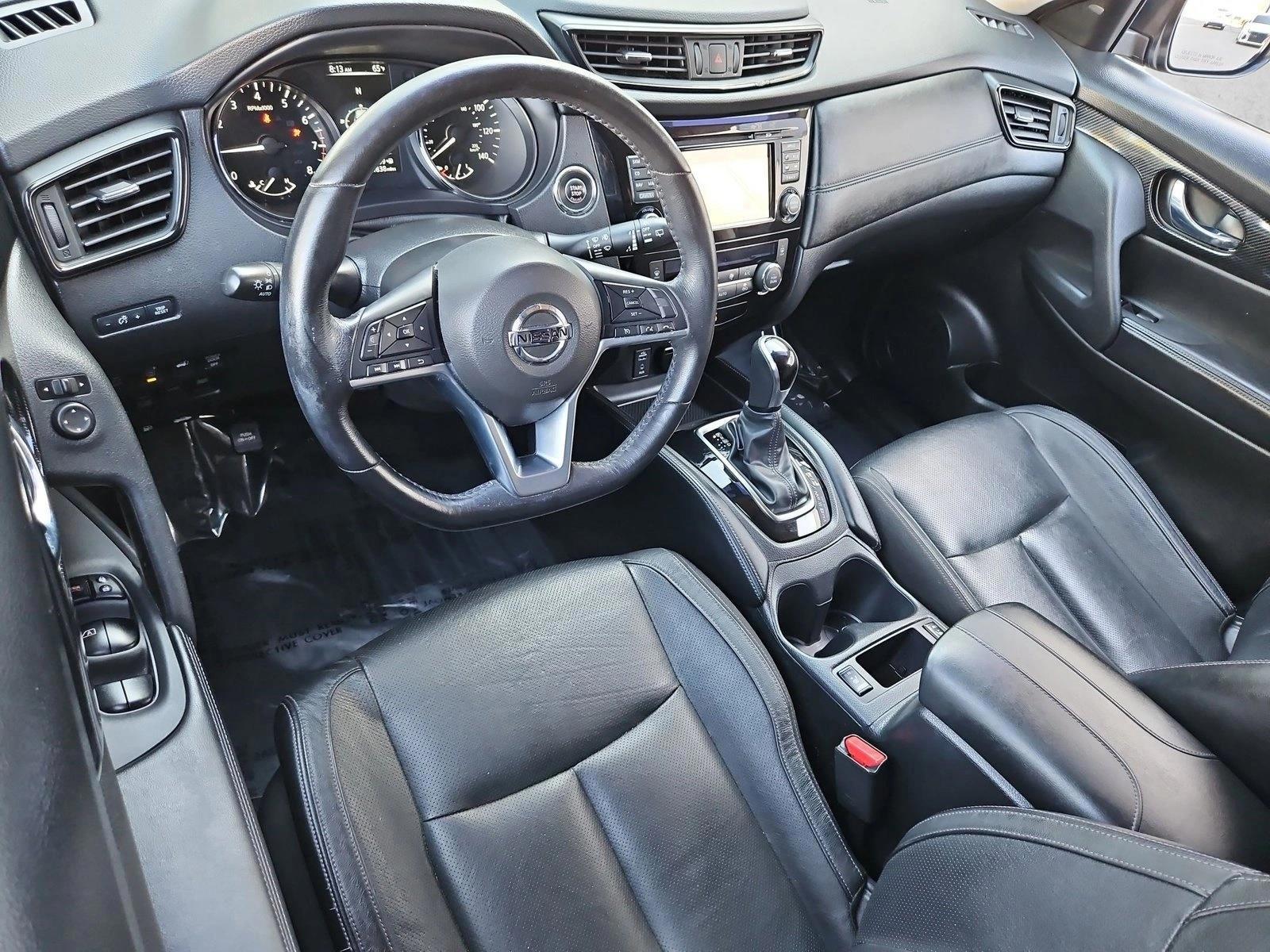 Thumbnail: 2017 Nissan Rogue - 3