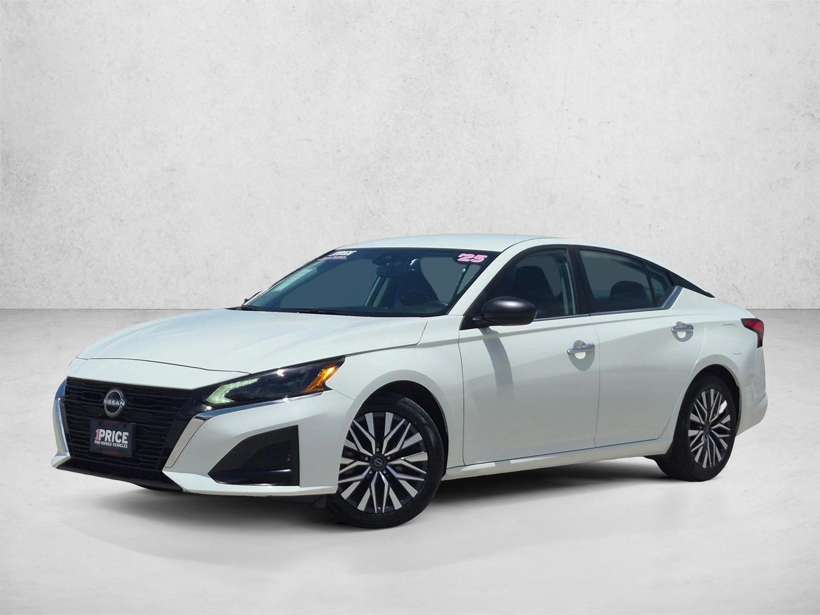 Thumbnail: 2025 Nissan Altima - 1