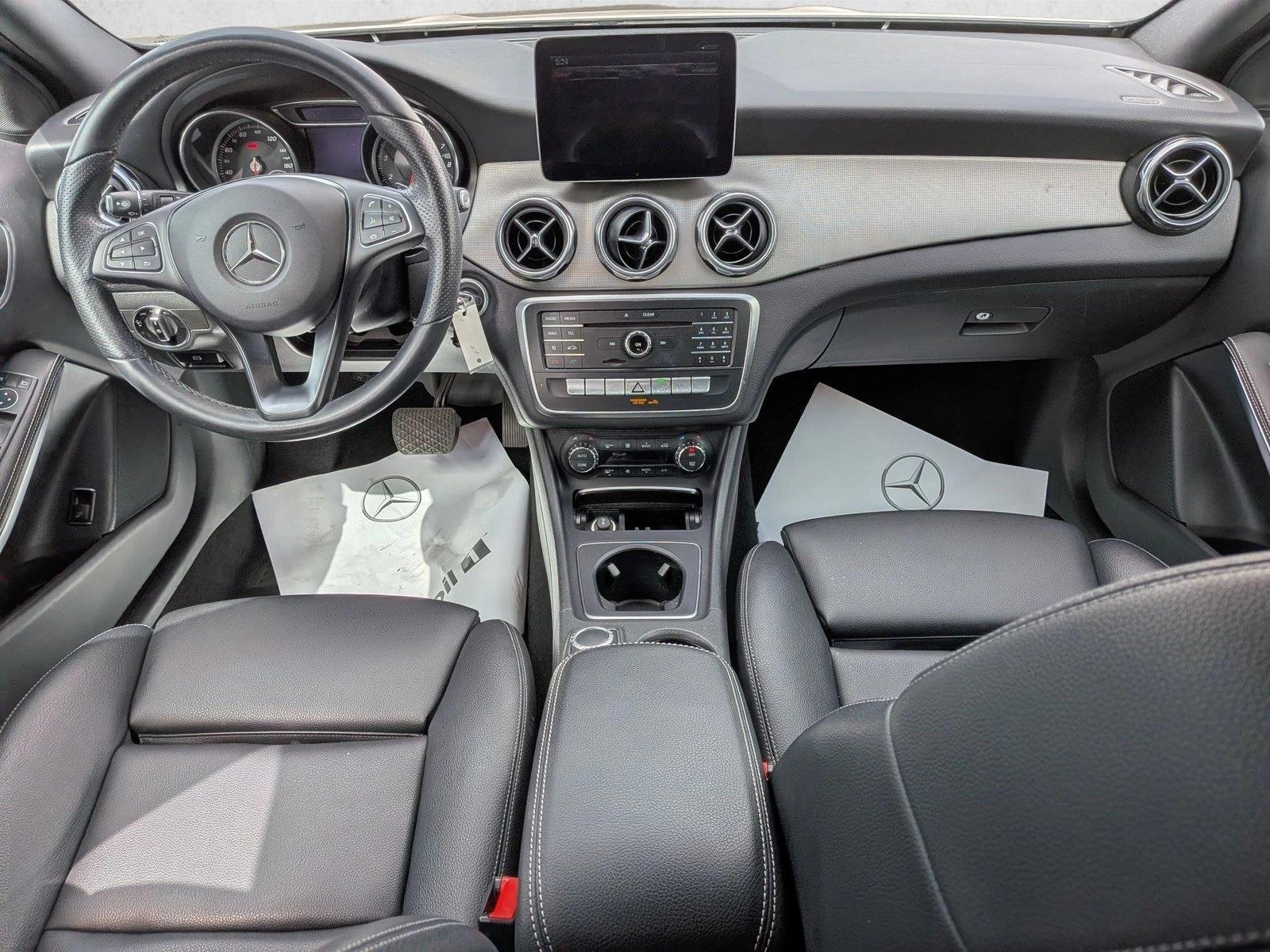 Thumbnail: 2019 Mercedes-Benz GLA - 4
