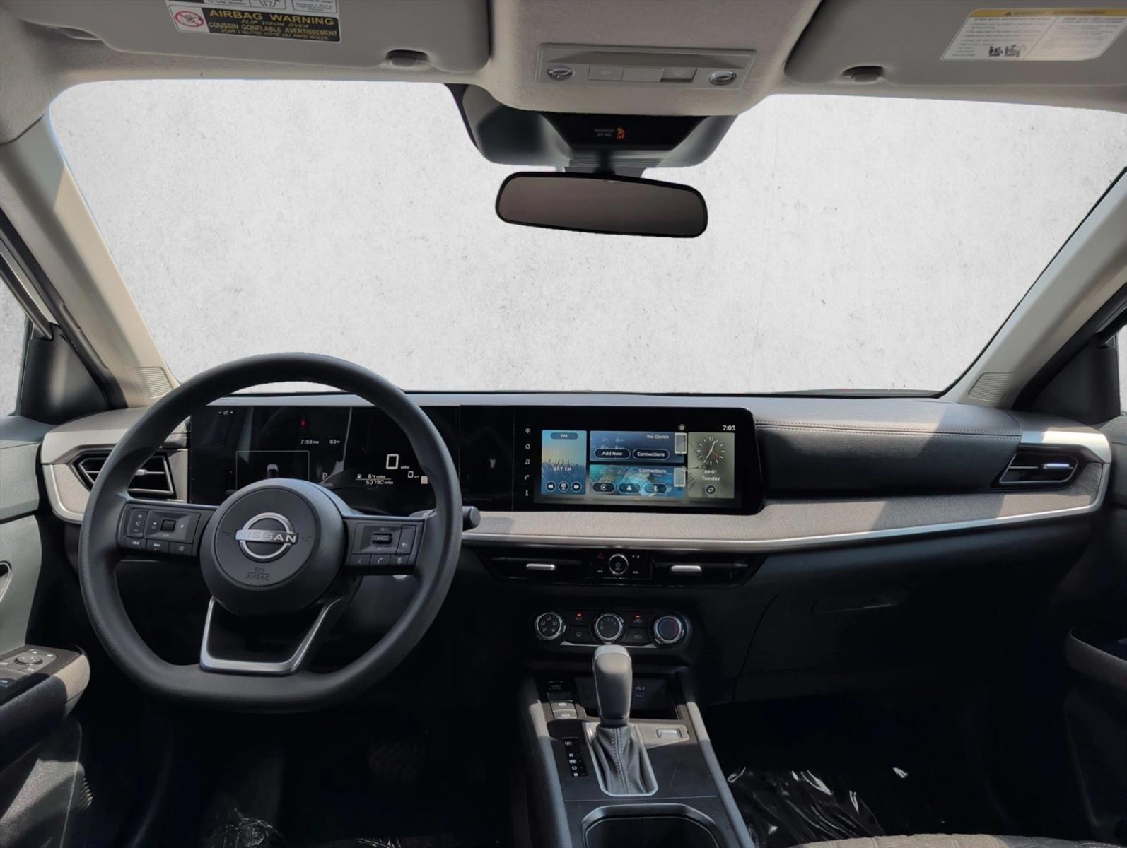 Thumbnail: 2025 Nissan Kicks - 3