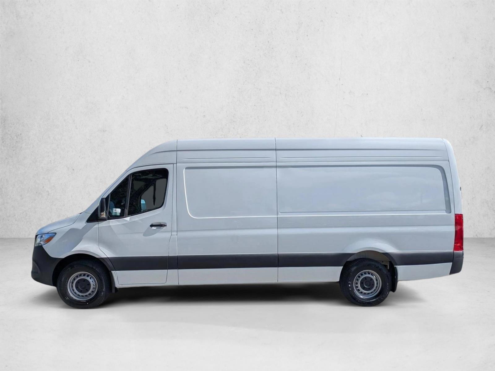 Thumbnail: 2026 Mercedes-Benz Sprinter - 2