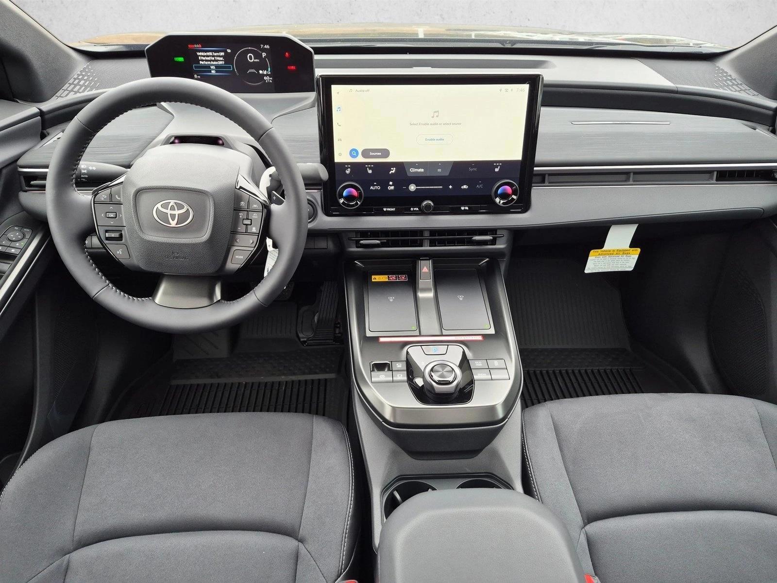 Thumbnail: 2026 Toyota C-HR - 3