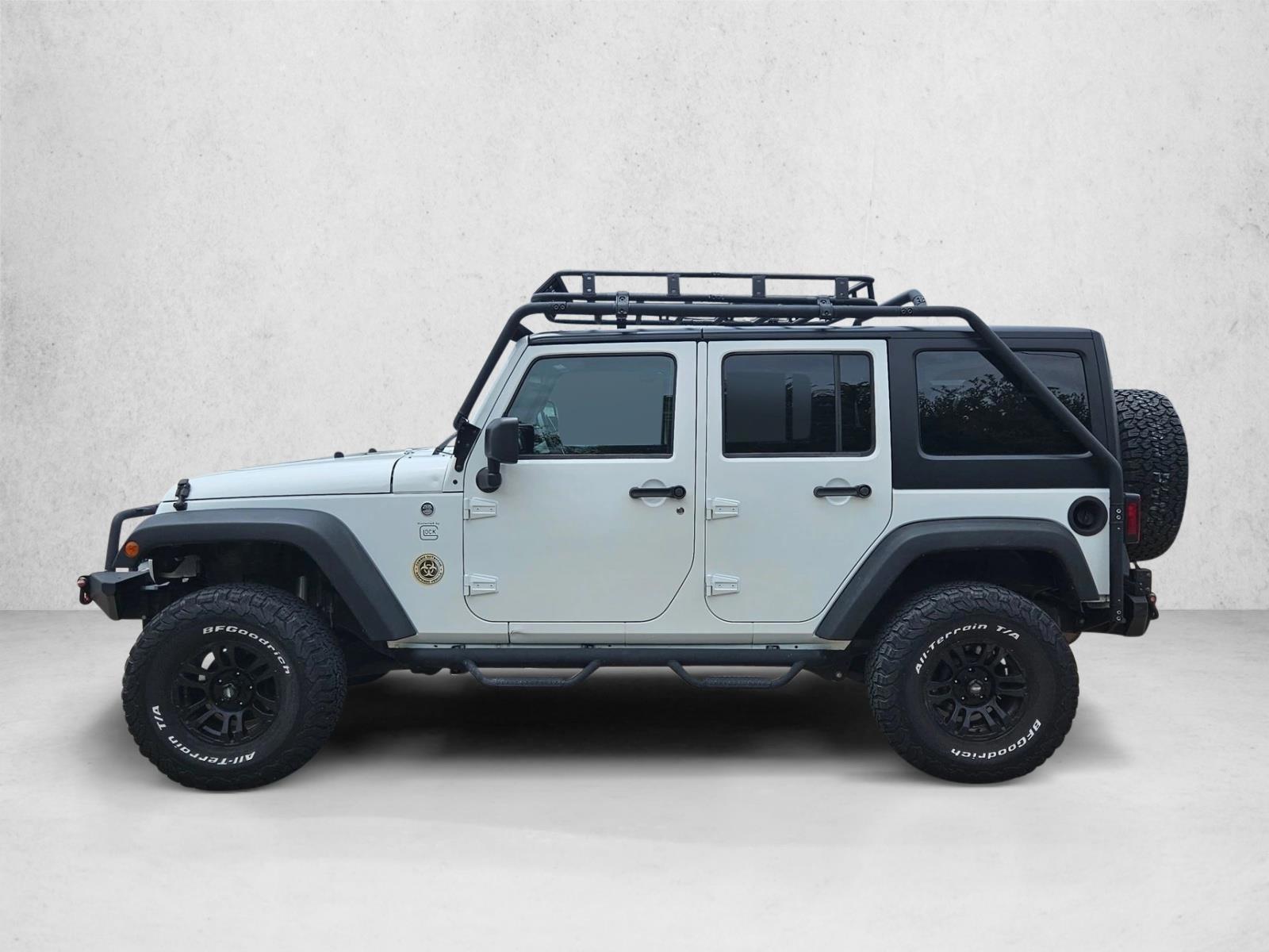 Thumbnail: 2014 Jeep Wrangler - 2