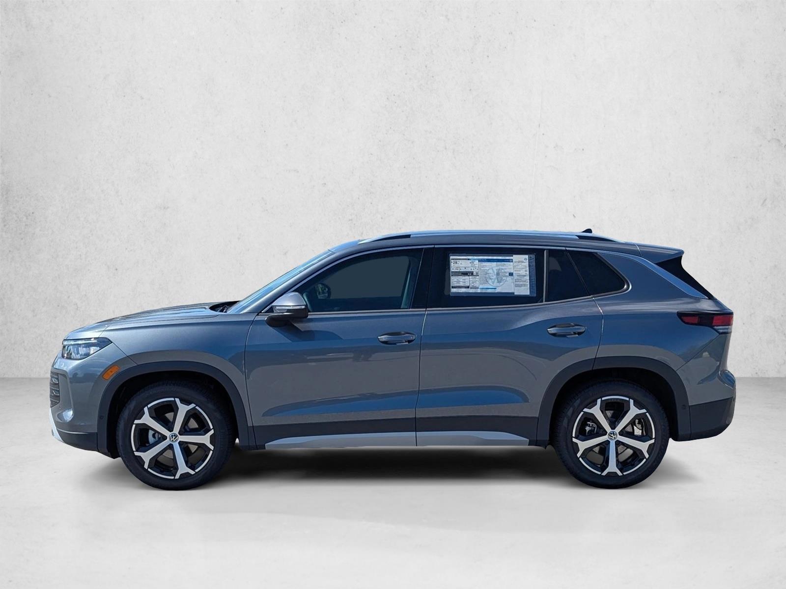 Thumbnail: 2026 Volkswagen Tiguan - 2
