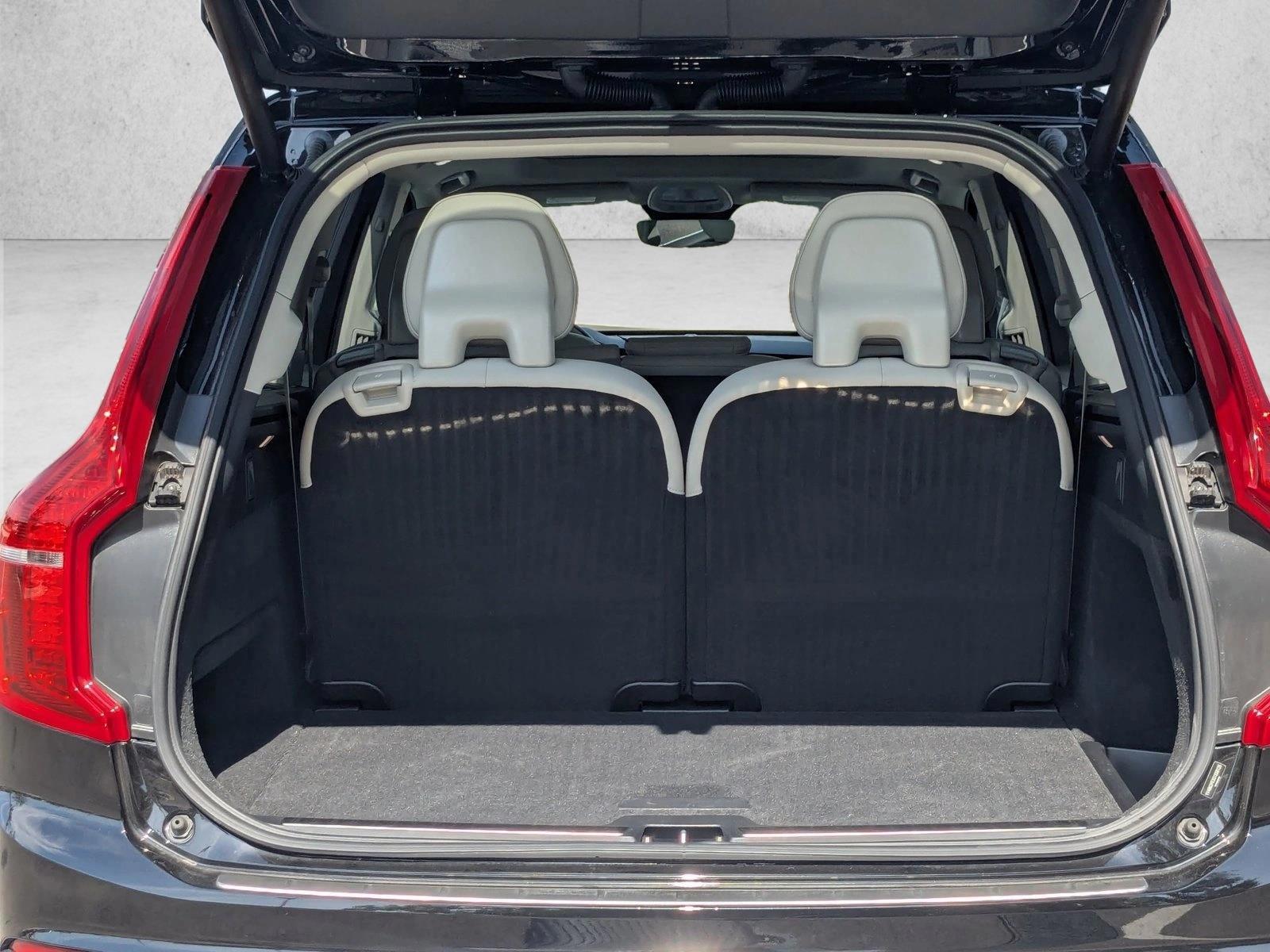 2025 Volvo XC90 Plus - Photo 6