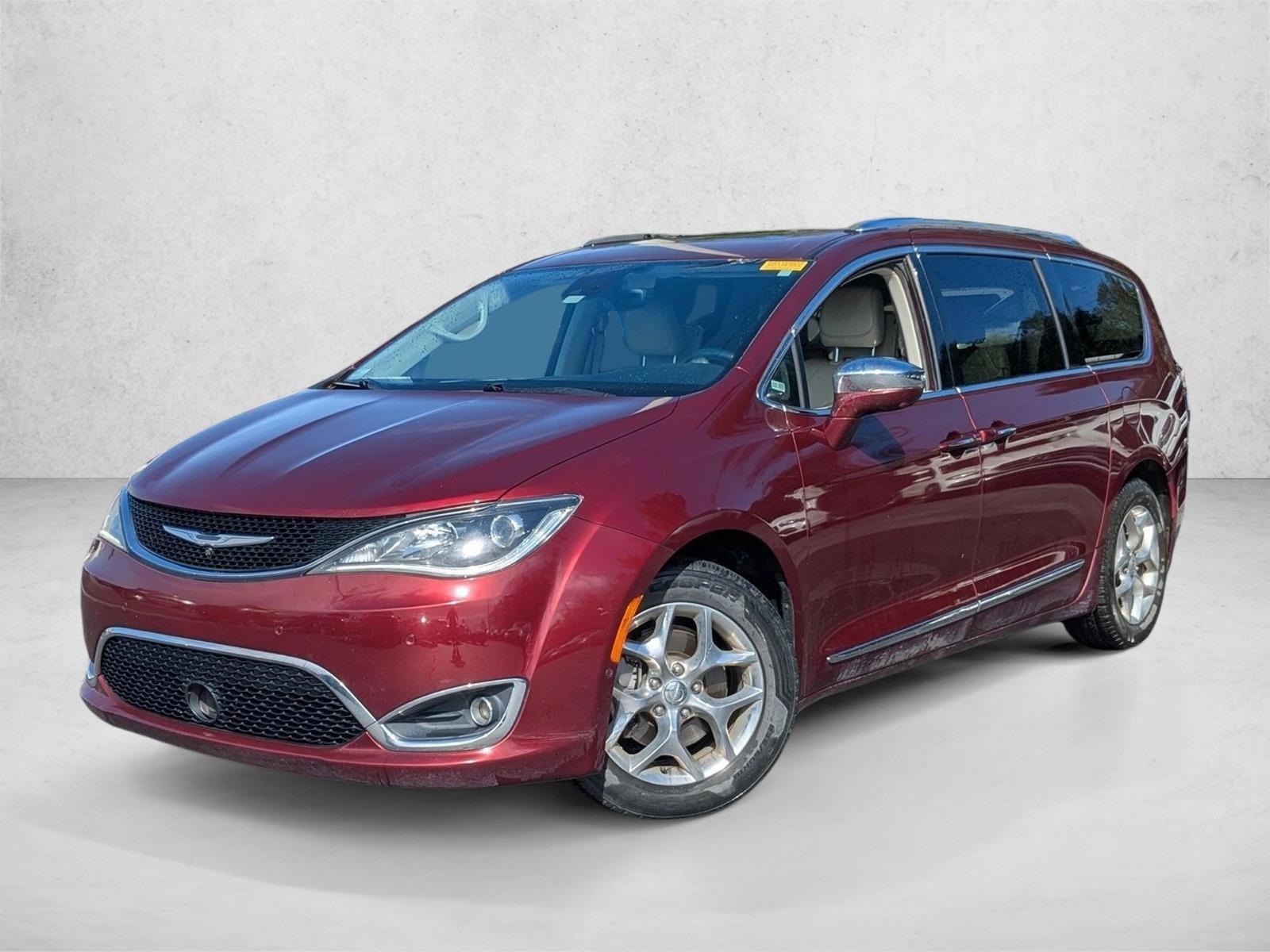 Thumbnail: 2018 Chrysler Pacifica - 1