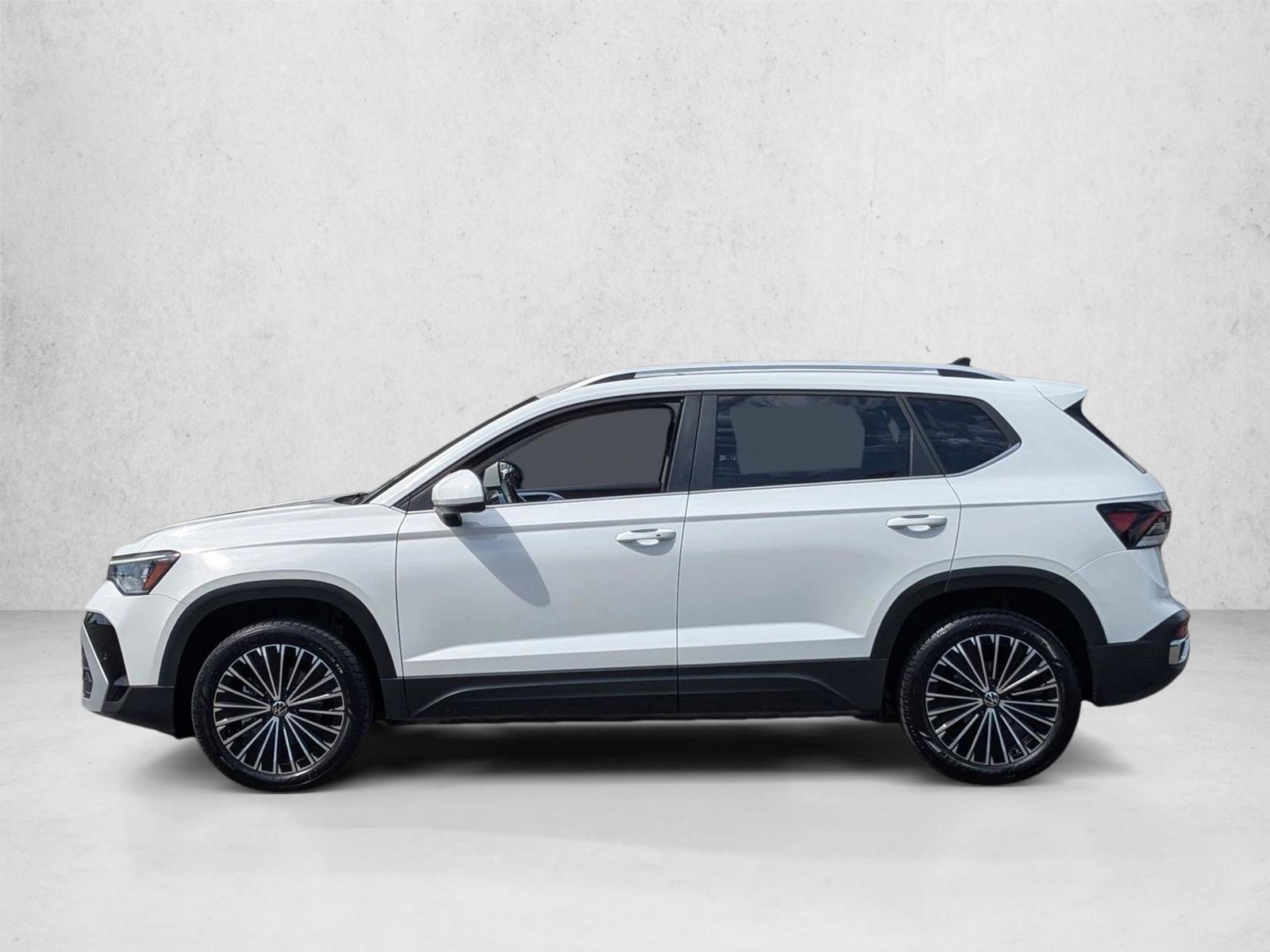 Thumbnail: 2025 Volkswagen Taos - 2